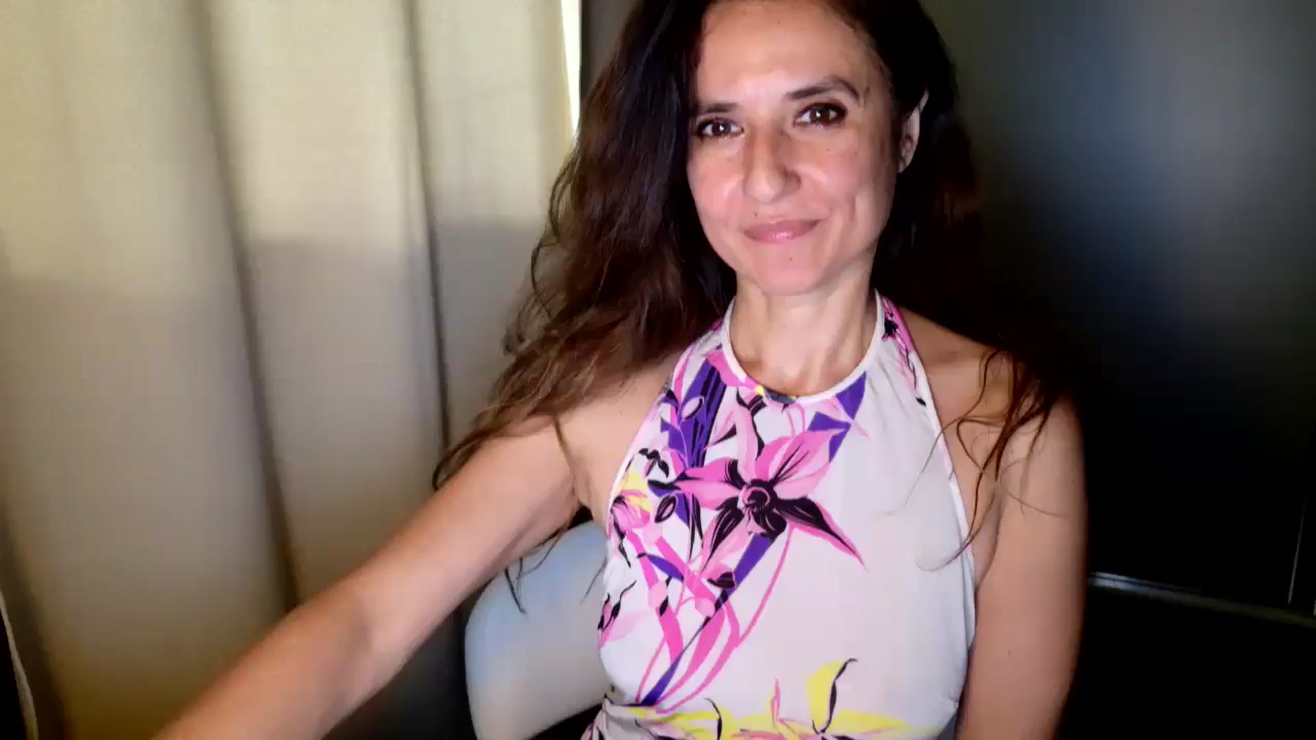 Gallery image thumbnail from DANIELLE's myfreecams stream on, 05/31/2025, 10:25 image 1 of 20