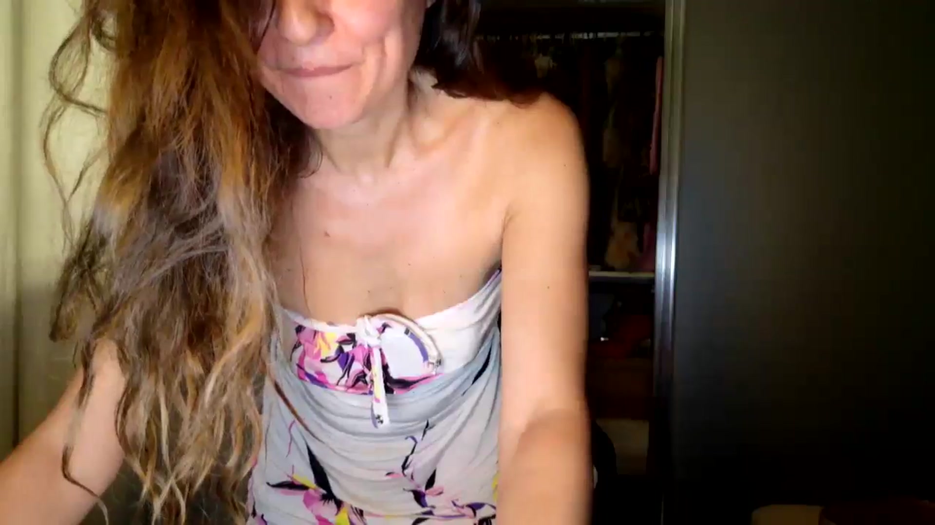 Gallery image thumbnail from DANIELLE's myfreecams stream on, 06/01/2025, 10:00 image 7 of 20