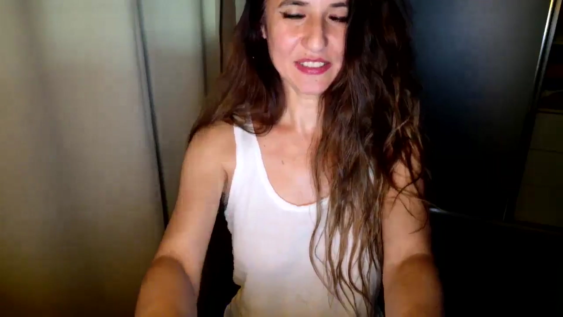 Gallery image thumbnail from DANIELLE's myfreecams stream on, 06/03/2025, 04:45 image 18 of 20