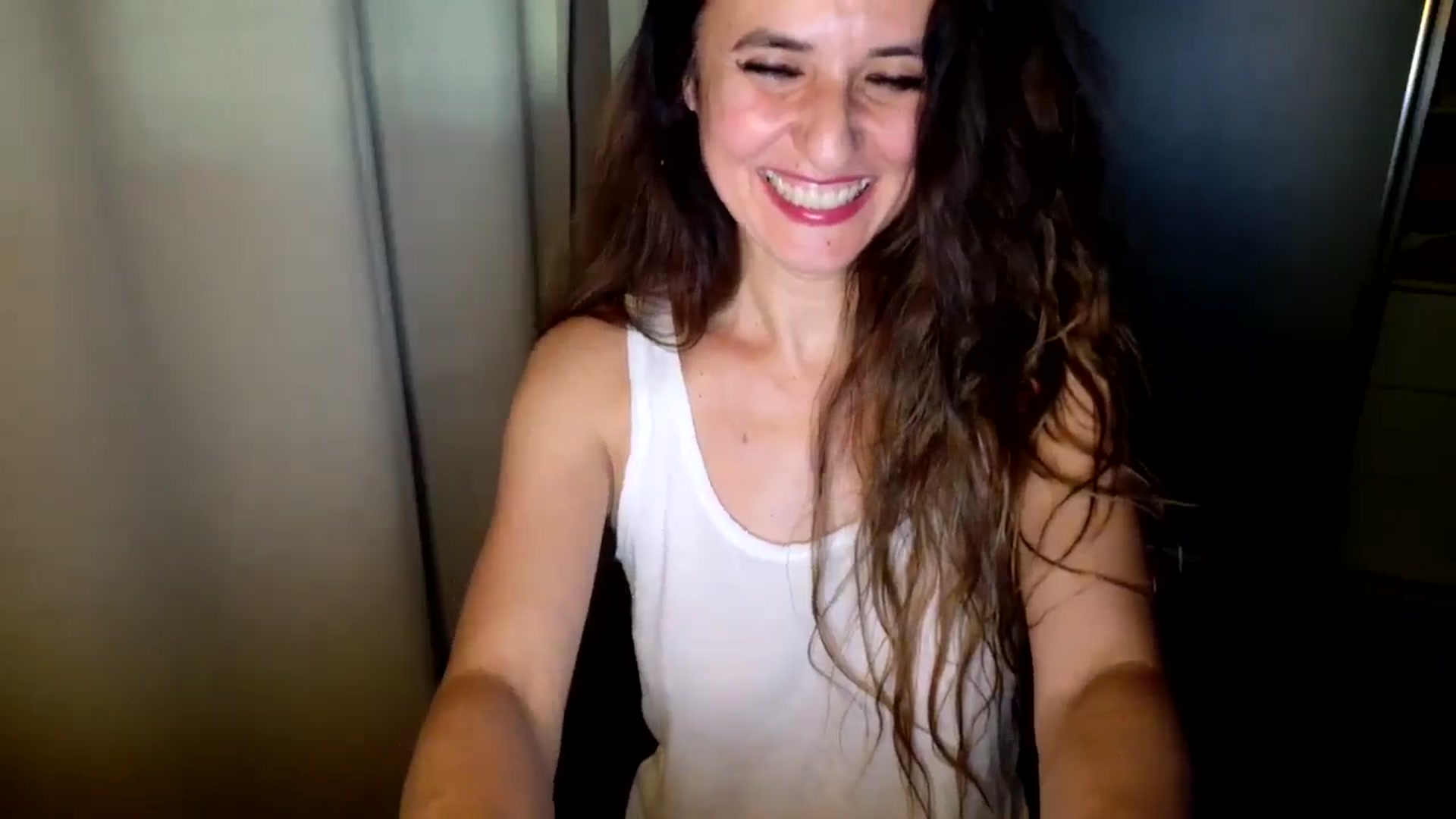 Gallery image thumbnail from DANIELLE's myfreecams stream on, 06/03/2025, 04:45 image 16 of 20