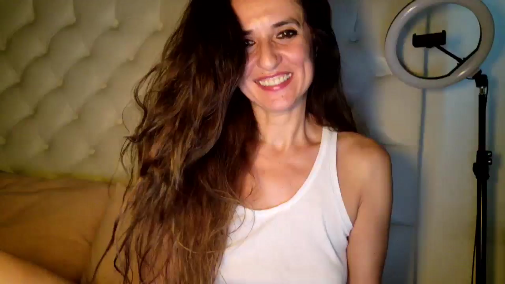 Gallery image thumbnail from DANIELLE's myfreecams stream on, 06/03/2025, 06:35 image 1 of 20