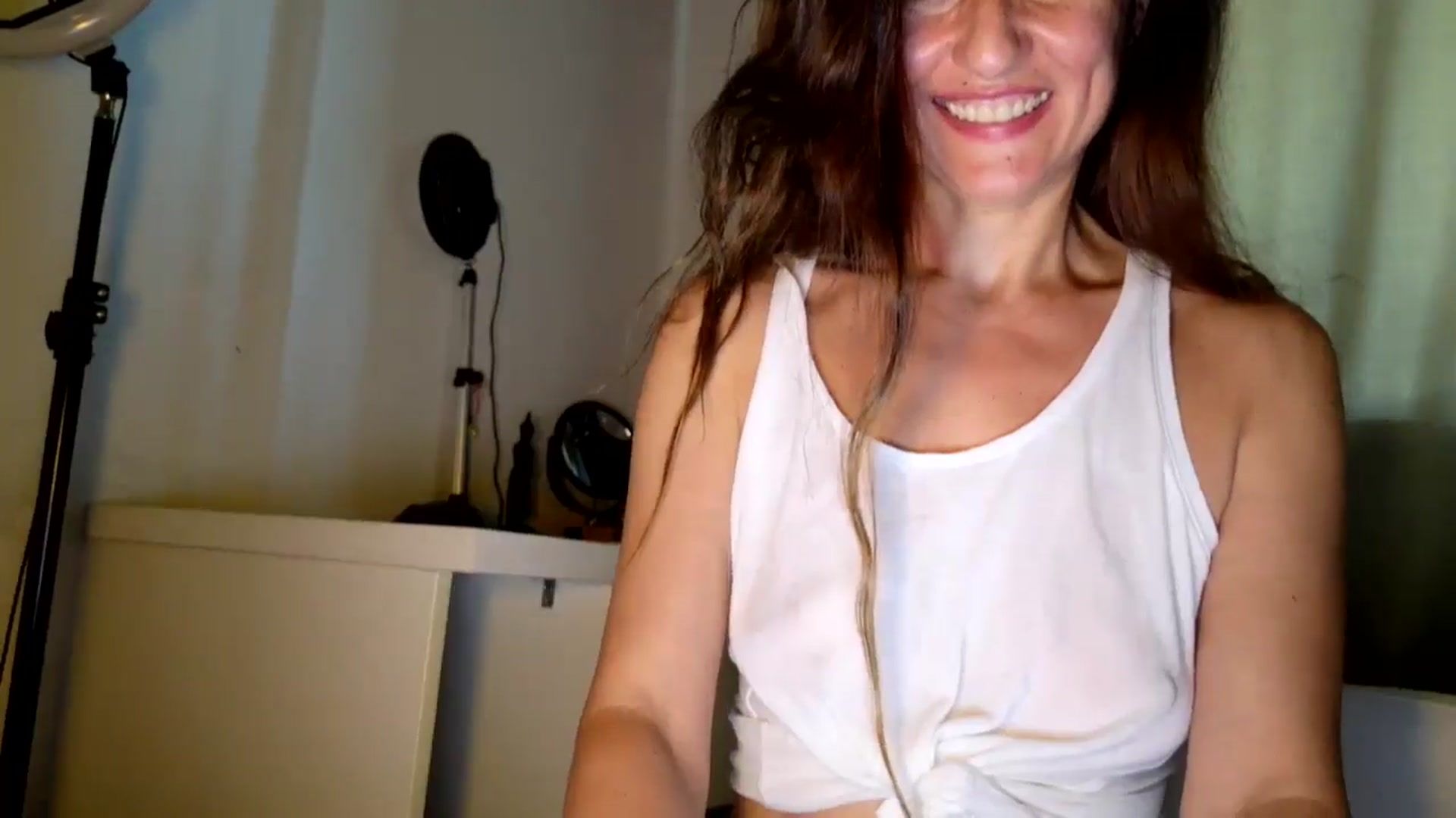 Gallery image thumbnail from DANIELLE's myfreecams stream on, 06/03/2025, 06:35 image 12 of 20