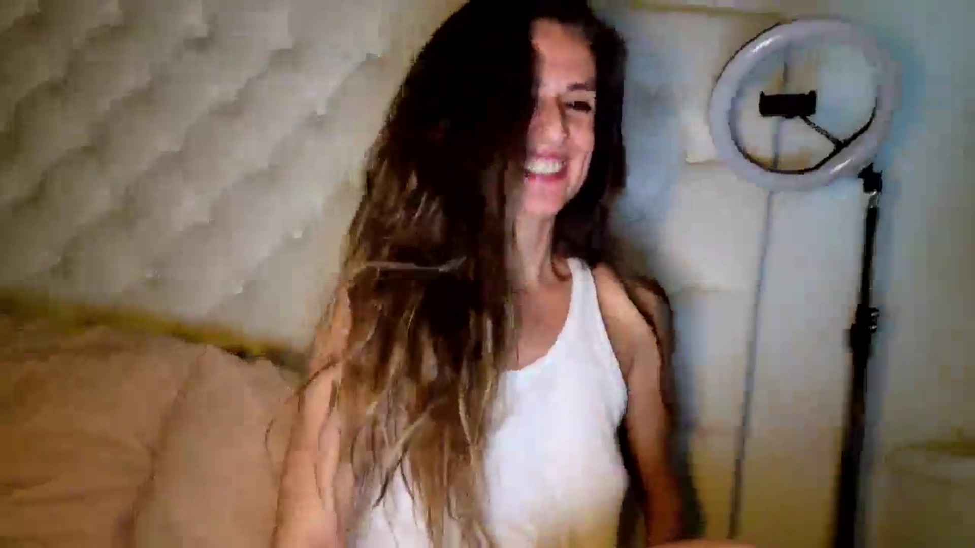 Gallery image thumbnail from DANIELLE's myfreecams stream on, 06/03/2025, 06:35 image 3 of 20
