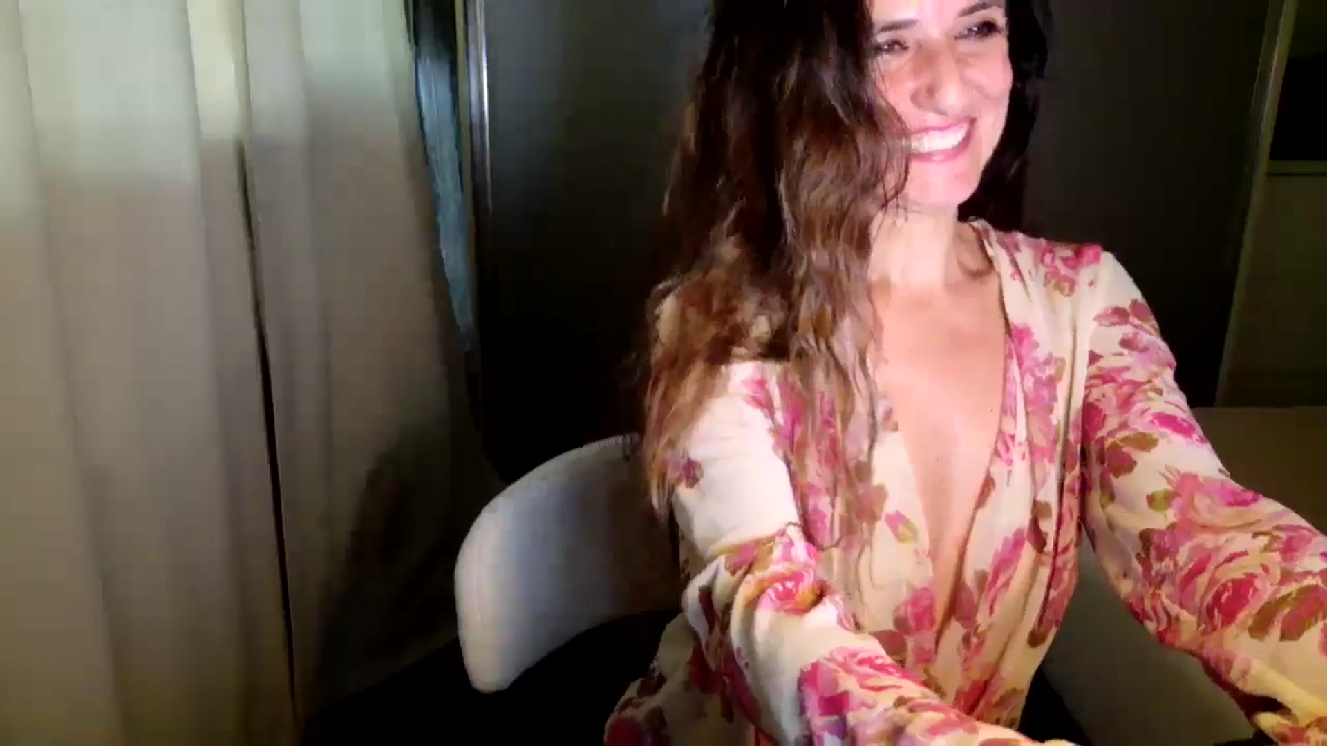 Gallery image thumbnail from DANIELLE's myfreecams stream on, 06/03/2025, 10:28 image 19 of 20