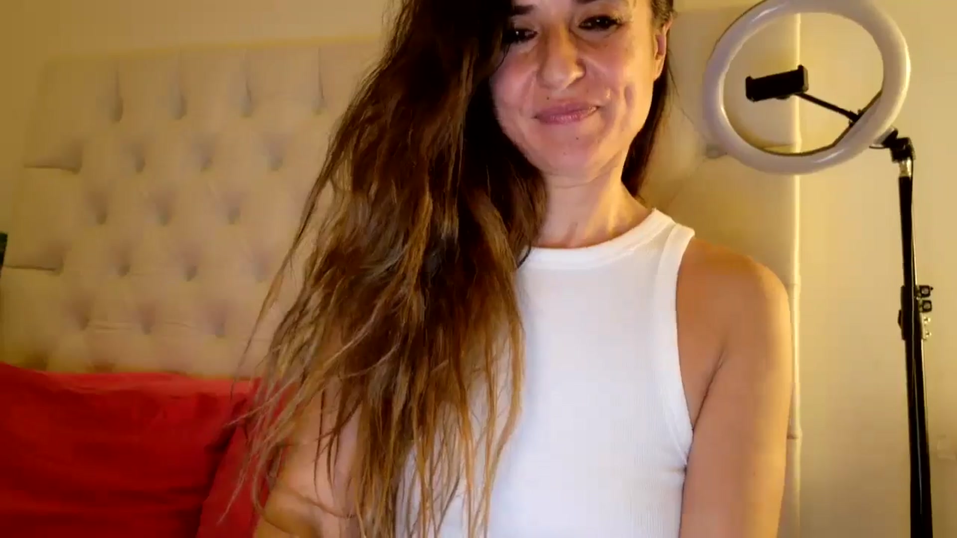 Gallery image thumbnail from DANIELLE's myfreecams stream on, 06/04/2025, 04:08 image 17 of 20