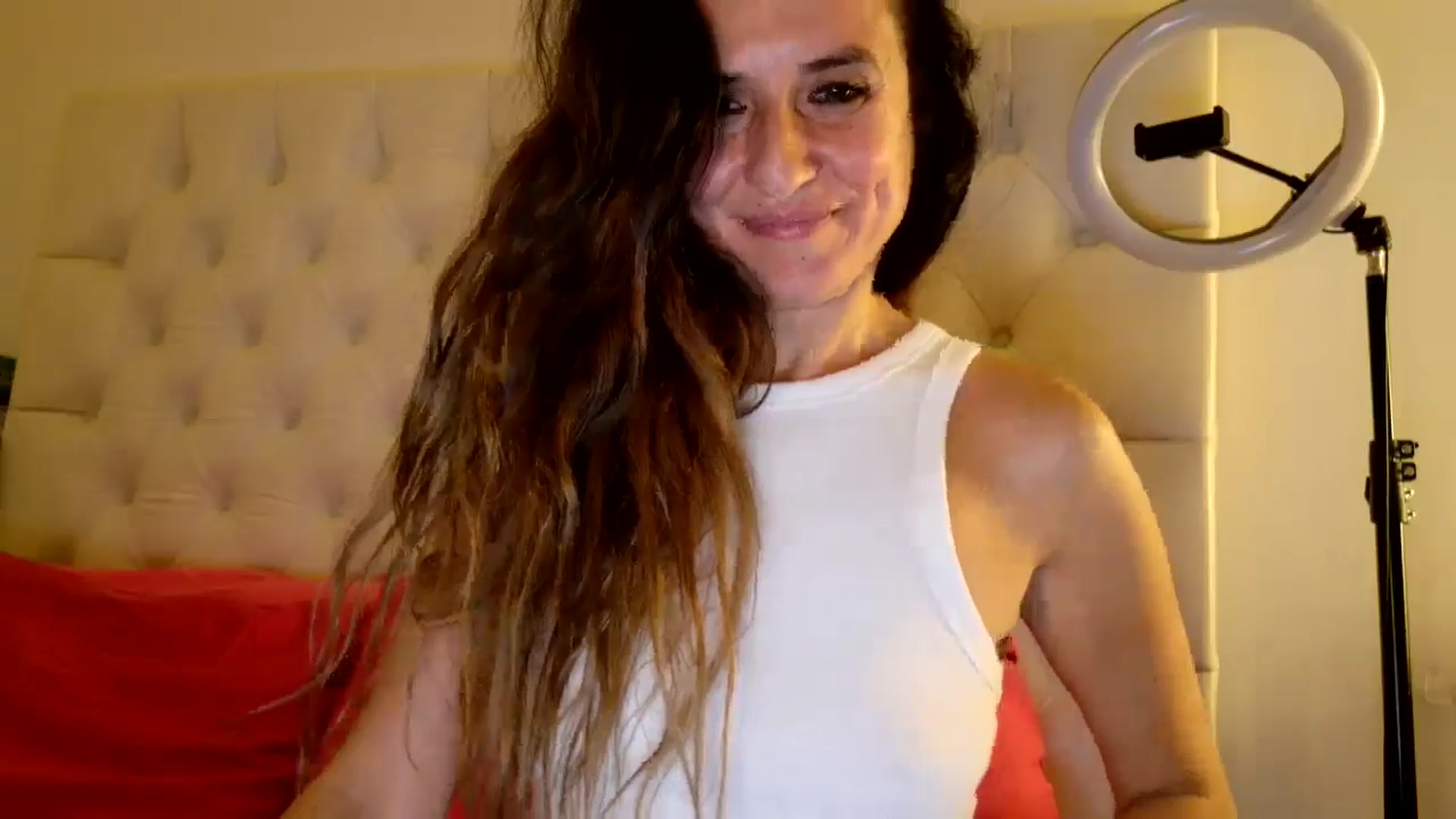 Gallery image thumbnail from DANIELLE's myfreecams stream on, 06/04/2025, 04:08 image 16 of 20