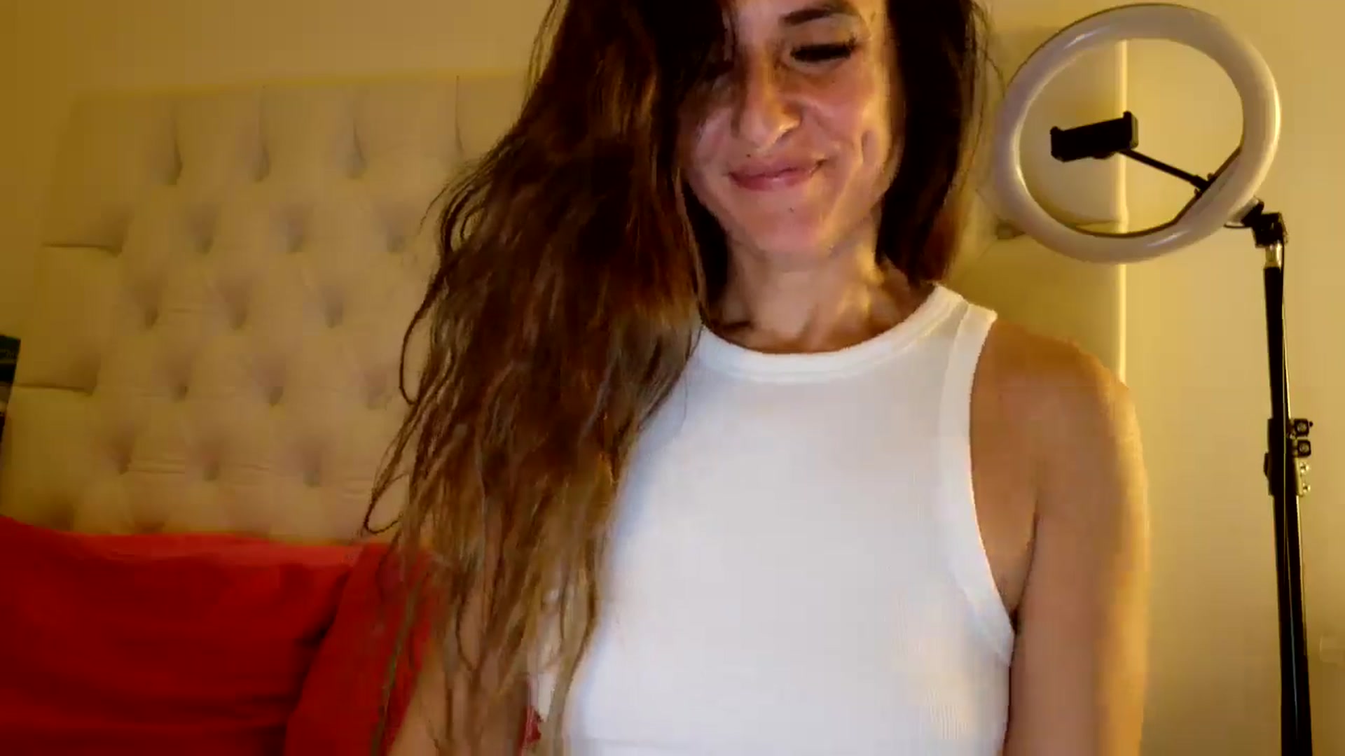 Gallery image thumbnail from DANIELLE's myfreecams stream on, 06/04/2025, 04:08 image 3 of 20