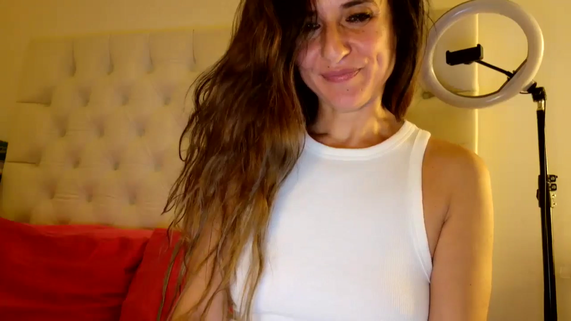 Gallery image thumbnail from DANIELLE's myfreecams stream on, 06/04/2025, 04:08 image 2 of 20