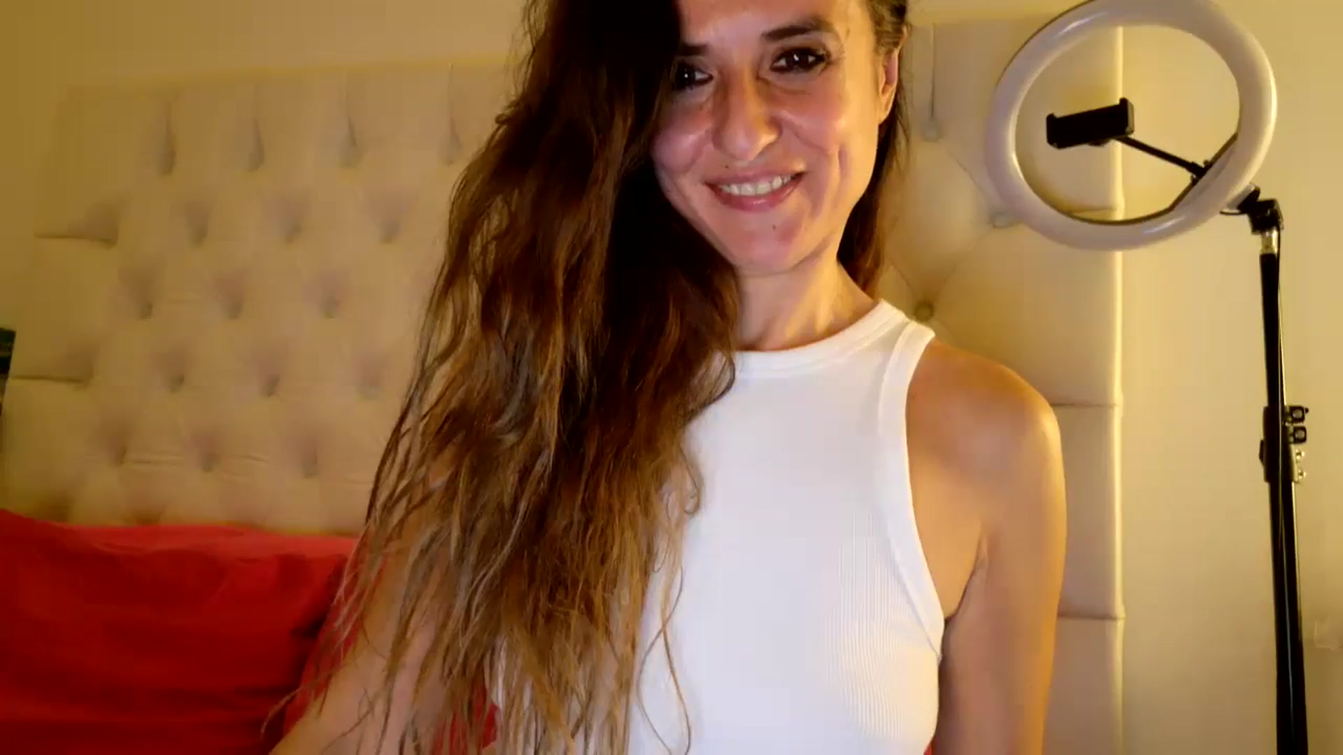Gallery image thumbnail from DANIELLE's myfreecams stream on, 06/04/2025, 04:08 image 20 of 20