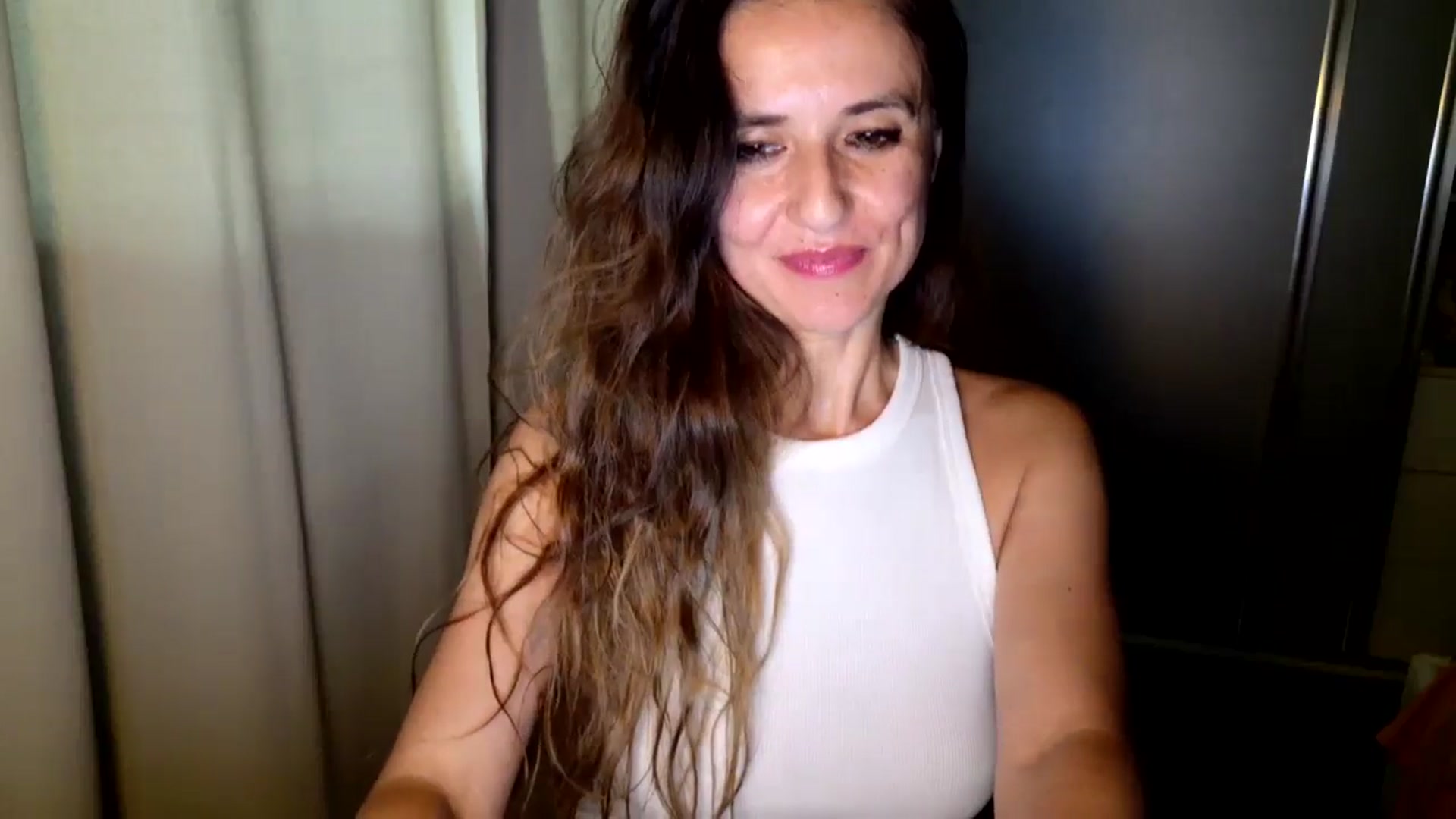 Gallery image thumbnail from DANIELLE's myfreecams stream on, 06/04/2025, 08:03 image 17 of 20