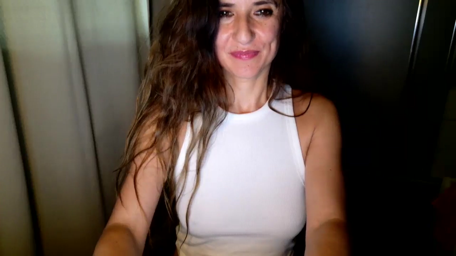 Gallery image thumbnail from DANIELLE's myfreecams stream on, 06/04/2025, 08:03 image 12 of 20