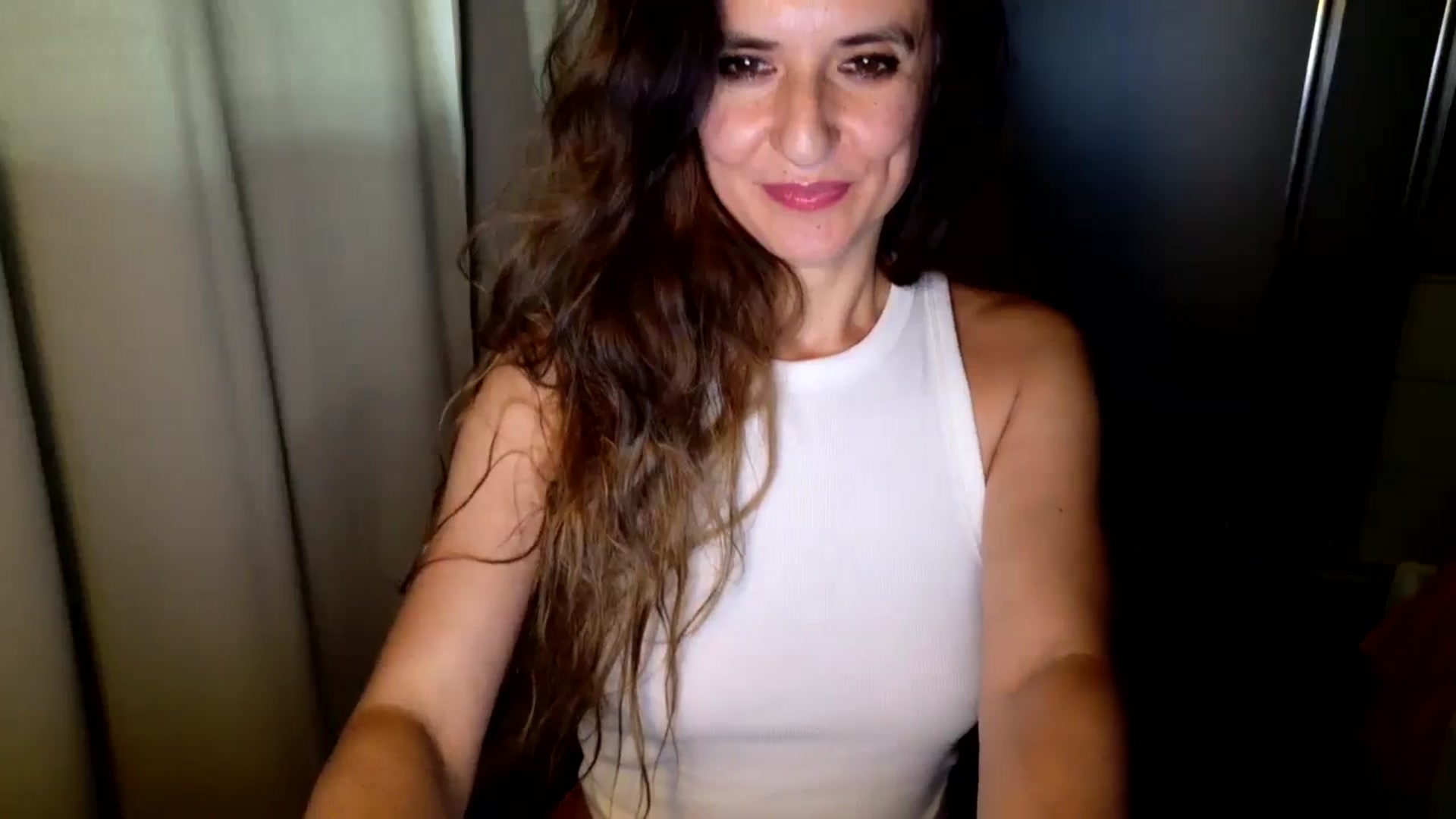 Gallery image thumbnail from DANIELLE's myfreecams stream on, 06/04/2025, 08:03 image 15 of 20