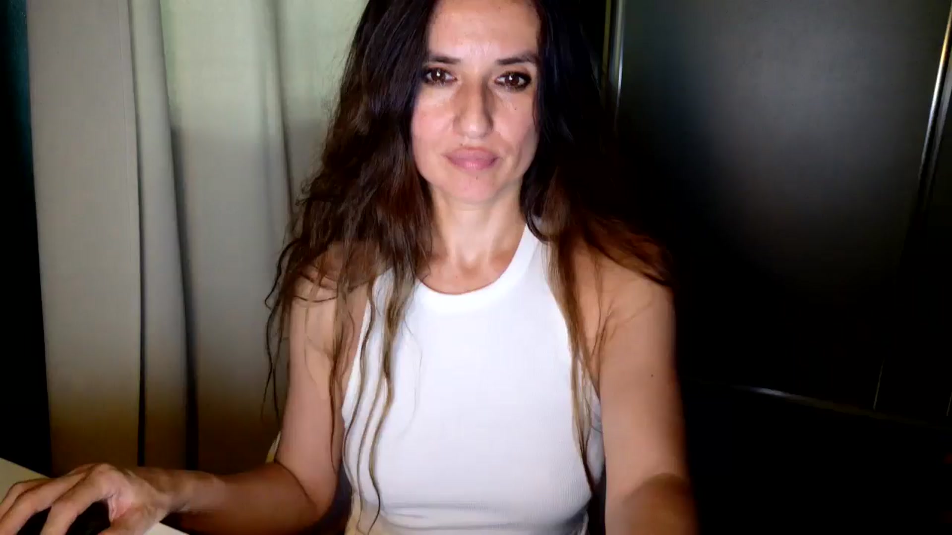 Gallery image thumbnail from DANIELLE's myfreecams stream on, 06/04/2025, 09:44 image 1 of 20