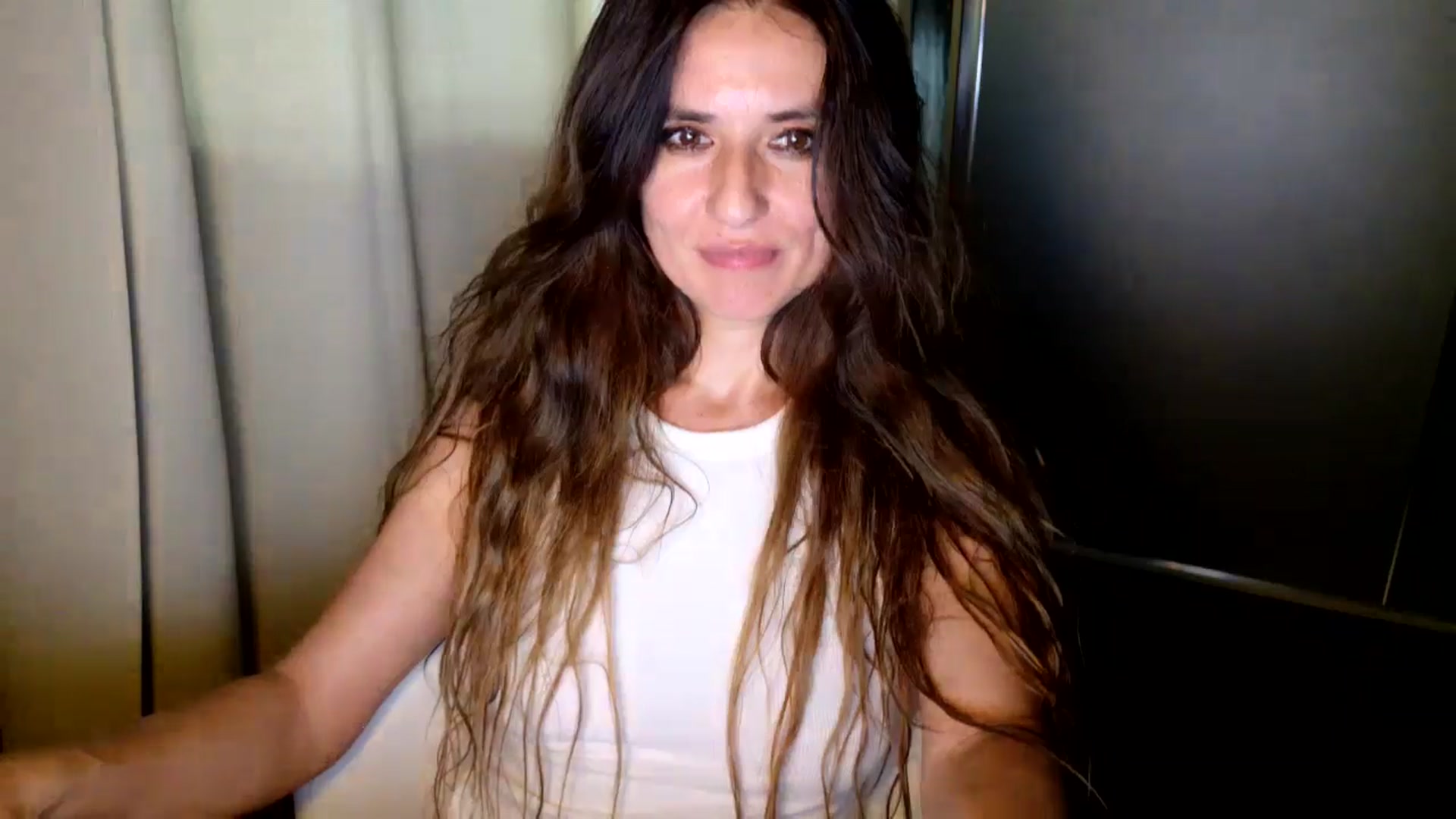 Gallery image thumbnail from DANIELLE's myfreecams stream on, 06/04/2025, 09:44 image 3 of 20