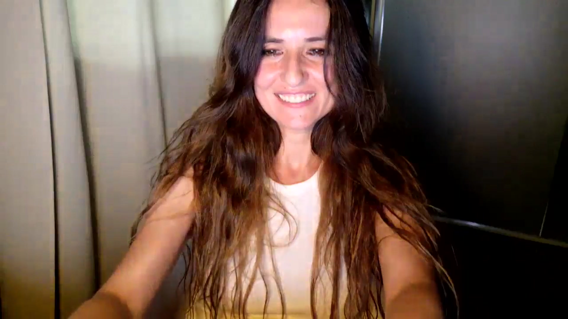 Gallery image thumbnail from DANIELLE's myfreecams stream on, 06/04/2025, 09:44 image 5 of 20