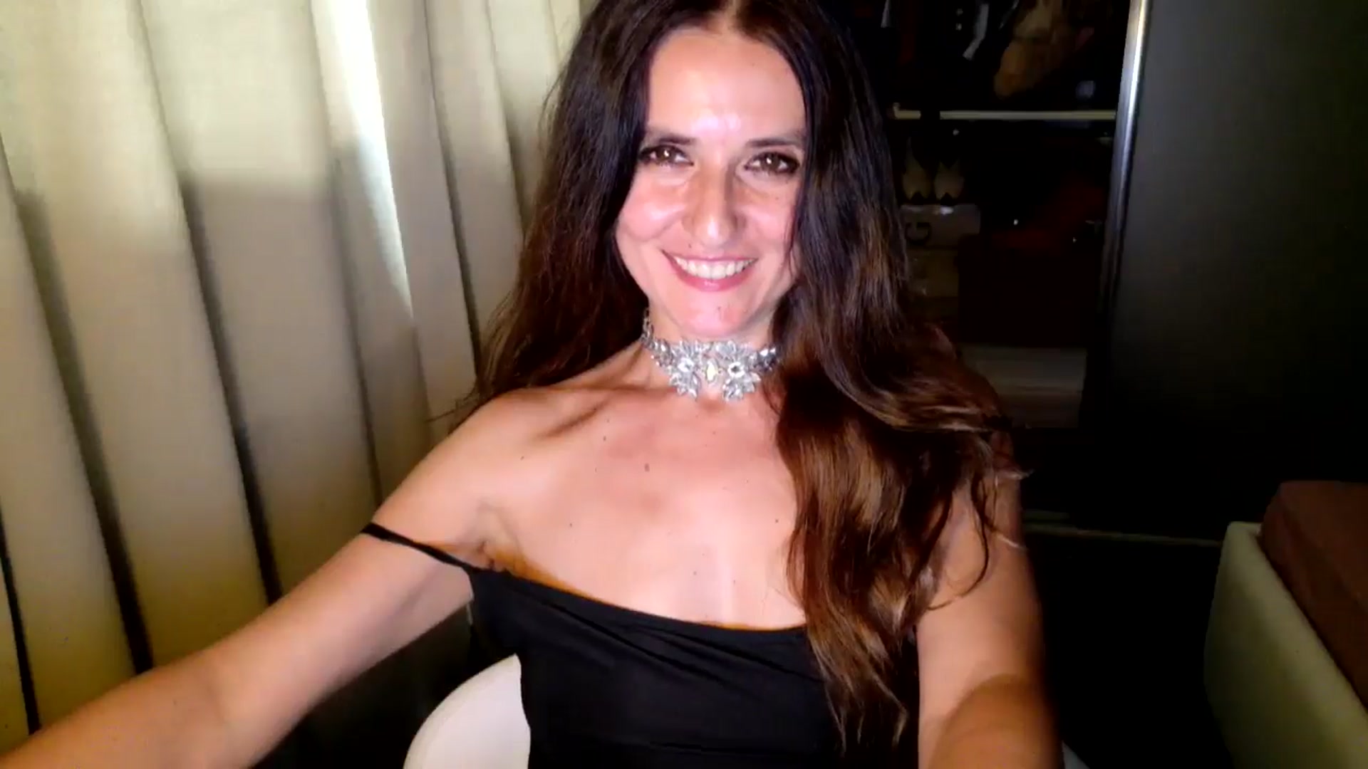 Gallery image thumbnail from DANIELLE's myfreecams stream on, 06/10/2025, 10:15 image 5 of 20