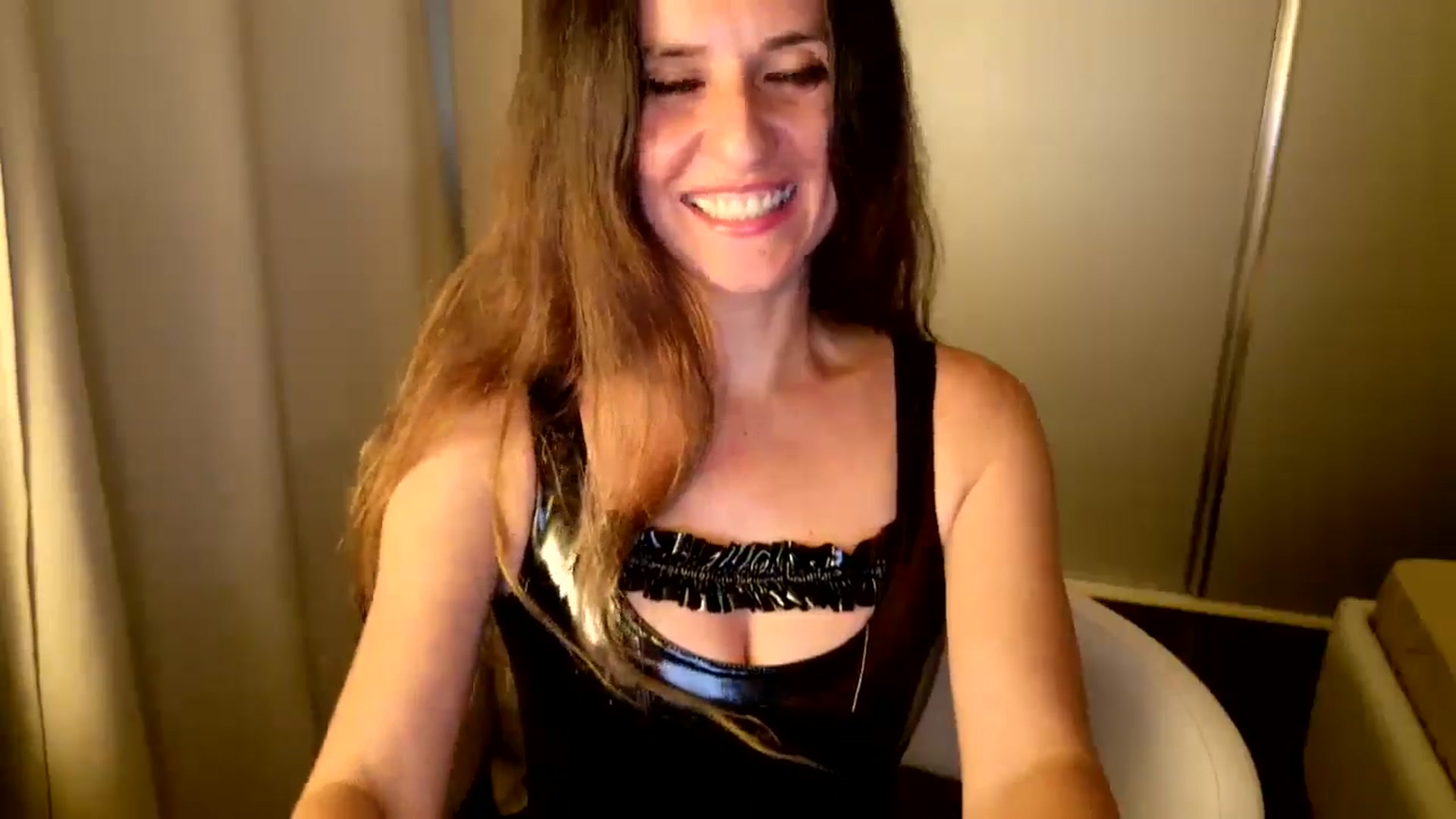 Gallery image thumbnail from DANIELLE's myfreecams stream on, 06/11/2025, 17:51 image 6 of 20