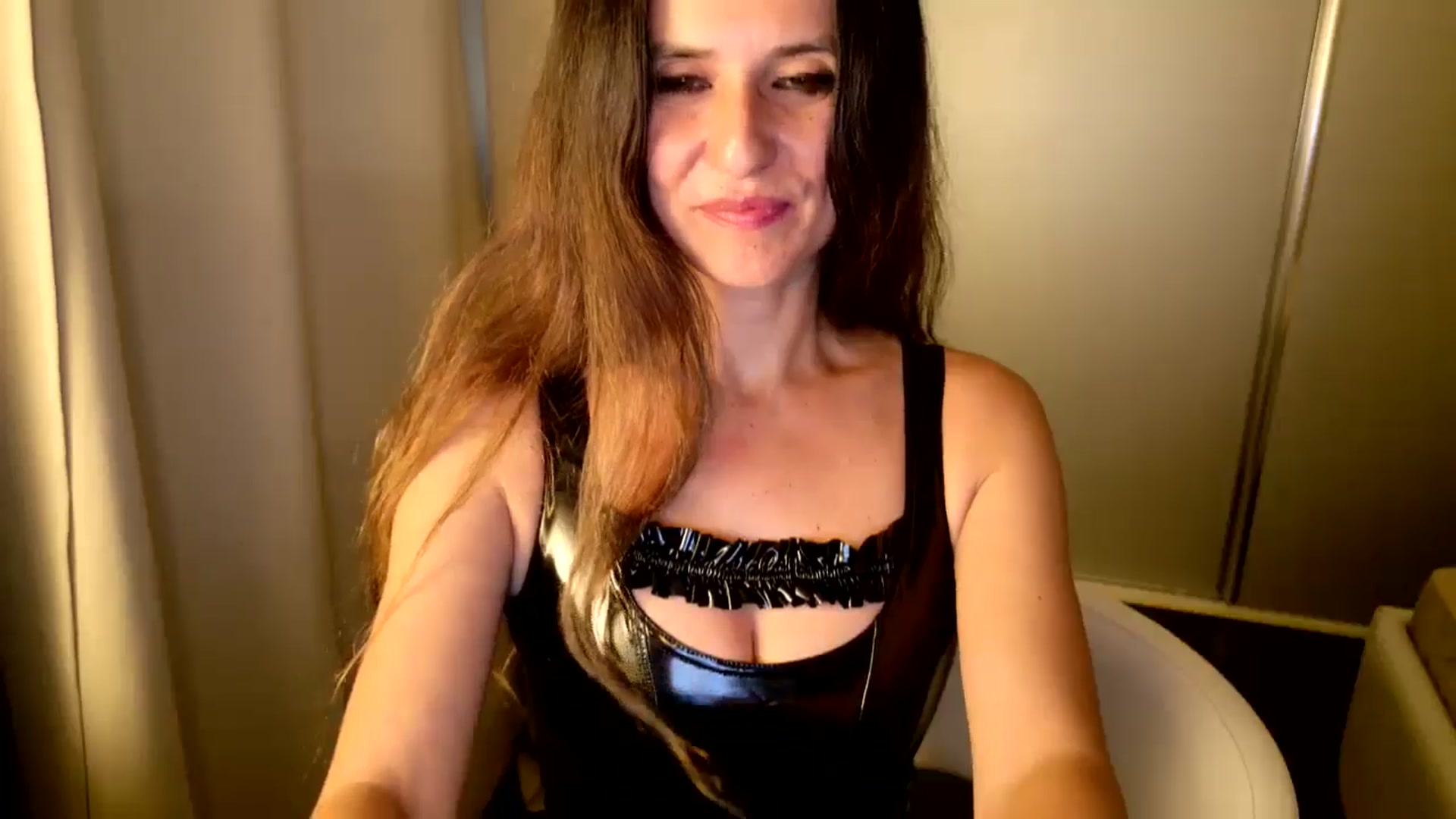 Gallery image thumbnail from DANIELLE's myfreecams stream on, 06/11/2025, 17:51 image 5 of 20