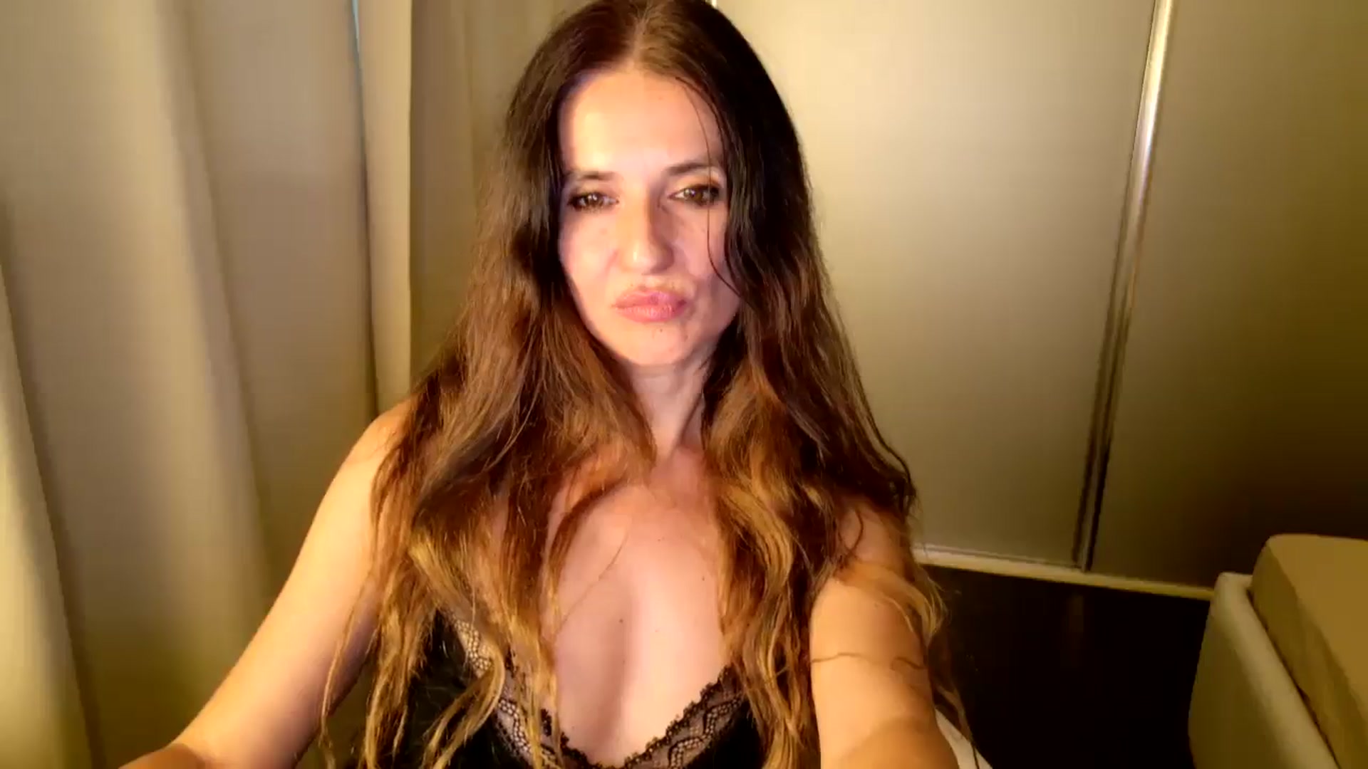 Gallery image thumbnail from DANIELLE's myfreecams stream on, 06/12/2025, 05:16 image 7 of 20