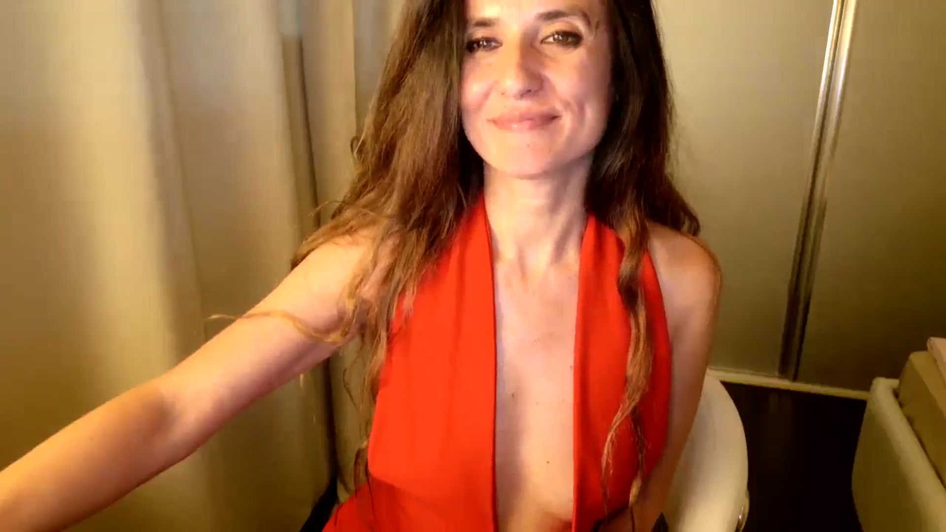 Gallery image thumbnail from DANIELLE's myfreecams stream on, 06/17/2025, 07:32 image 3 of 20