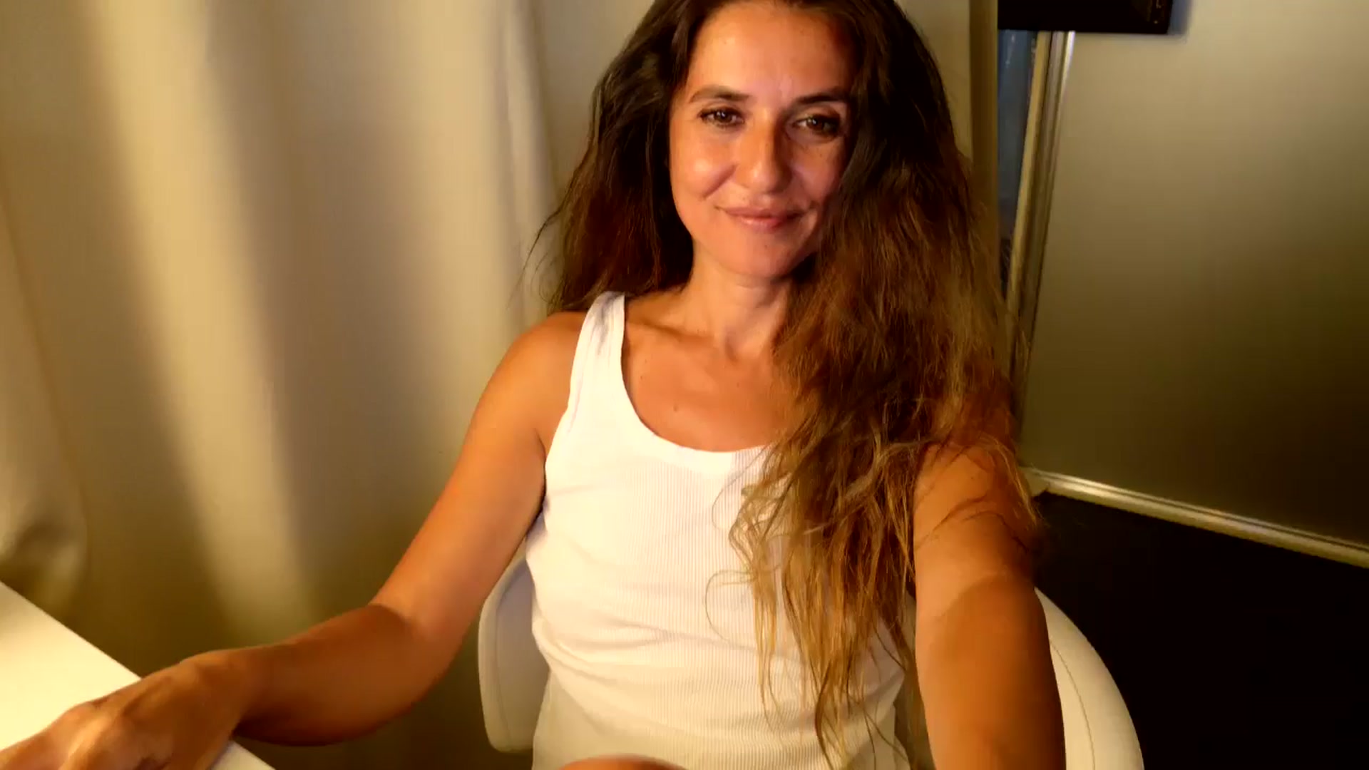 Gallery image thumbnail from DANIELLE's myfreecams stream on, 06/30/2025, 05:15 image 14 of 20