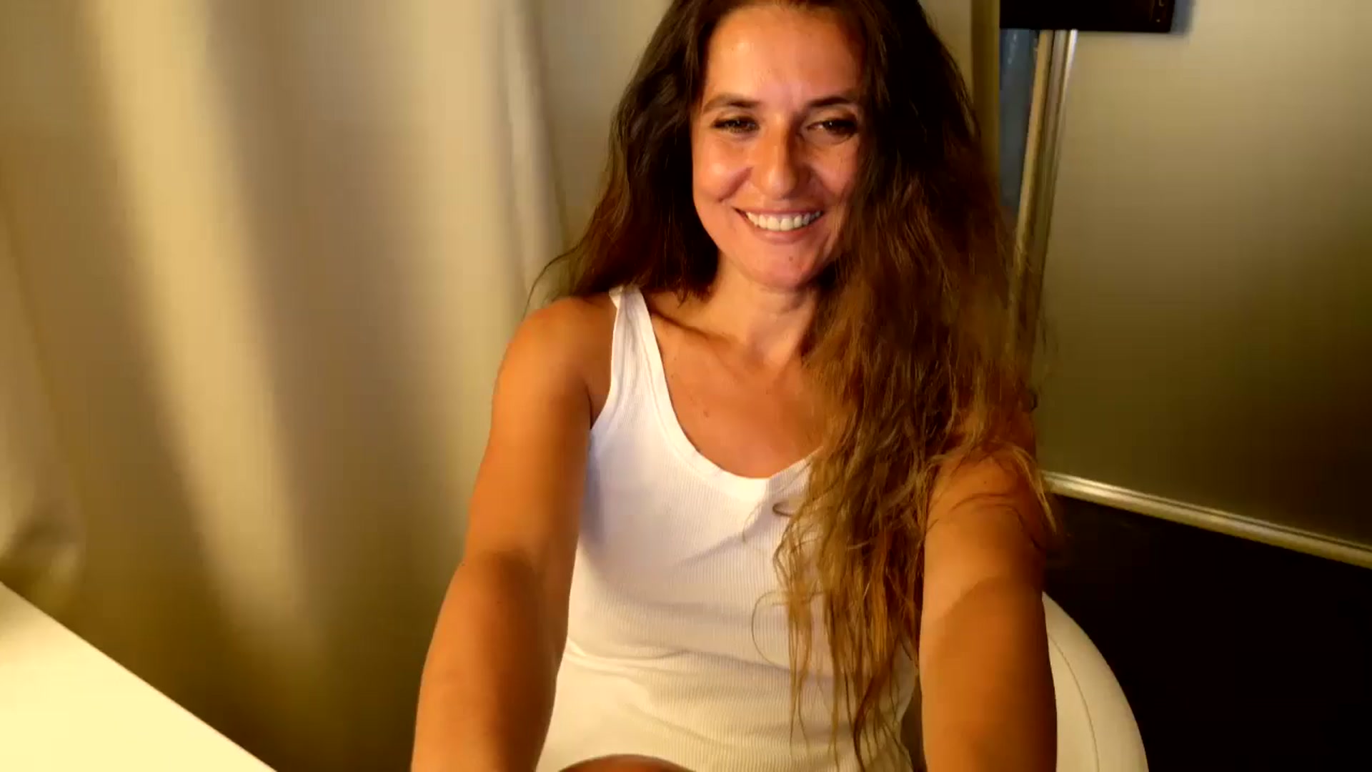 Gallery image thumbnail from DANIELLE's myfreecams stream on, 06/30/2025, 05:15 image 17 of 20