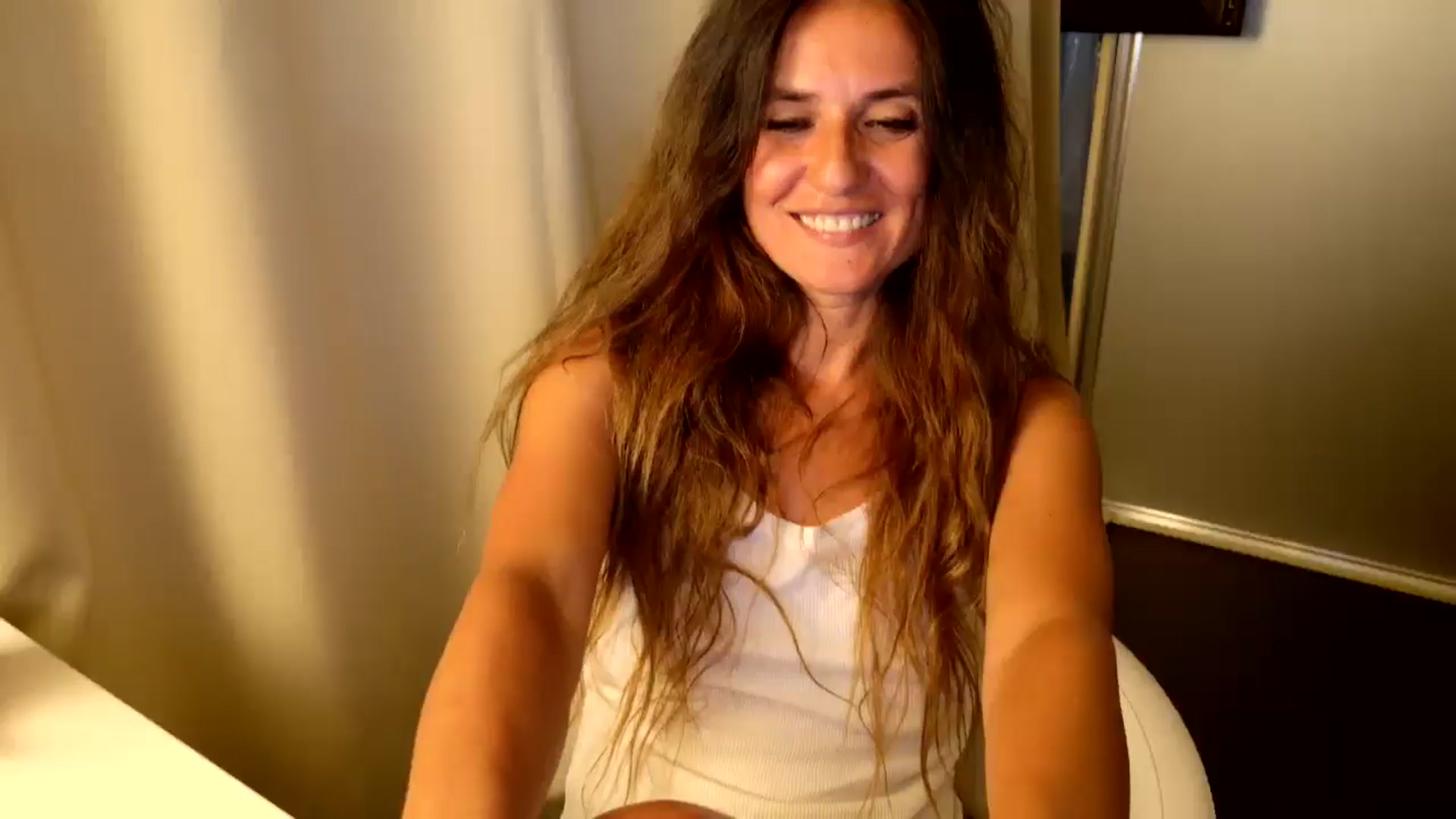 Gallery image thumbnail from DANIELLE's myfreecams stream on, 06/30/2025, 05:15 image 4 of 20