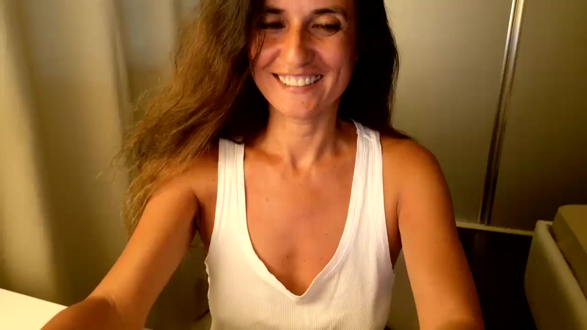 Gallery image thumbnail from DANIELLE's myfreecams stream on, 06/30/2025, 10:00 image 9 of 20