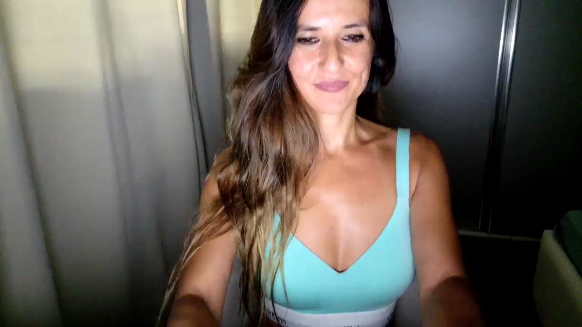 Gallery image thumbnail from DANIELLE's myfreecams stream on, 07/06/2025, 06:51 image 15 of 20