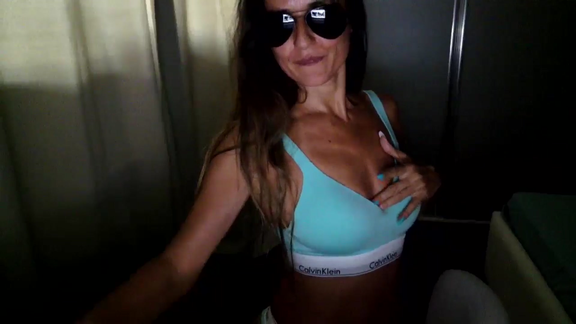 Gallery image thumbnail from DANIELLE's myfreecams stream on, 07/06/2025, 07:24 image 13 of 20