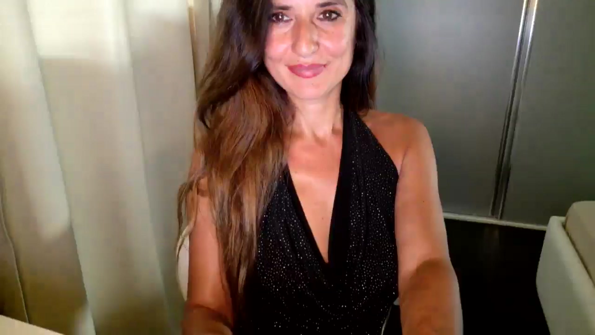 Gallery image thumbnail from DANIELLE's myfreecams stream on, 07/08/2025, 14:07 image 11 of 20