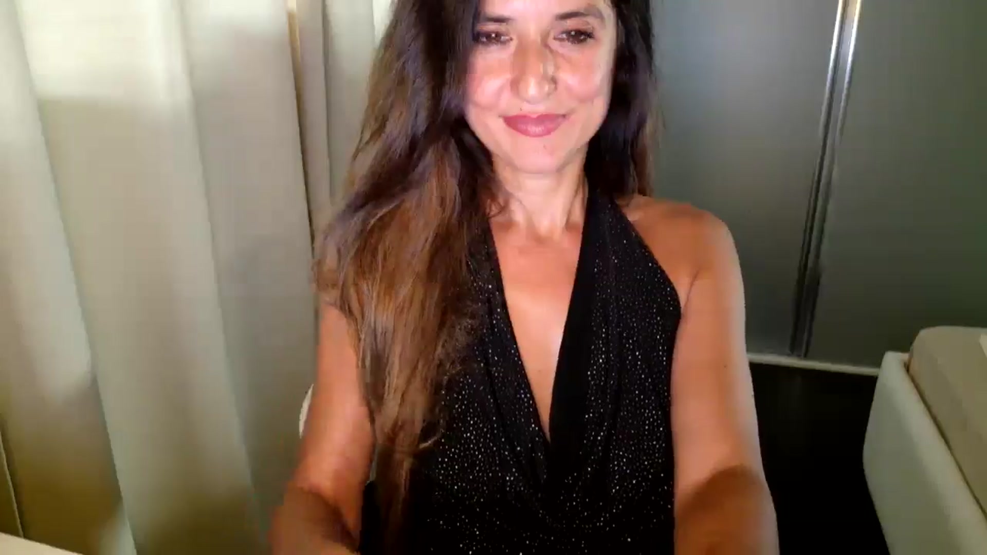 Gallery image thumbnail from DANIELLE's myfreecams stream on, 07/08/2025, 14:07 image 13 of 20