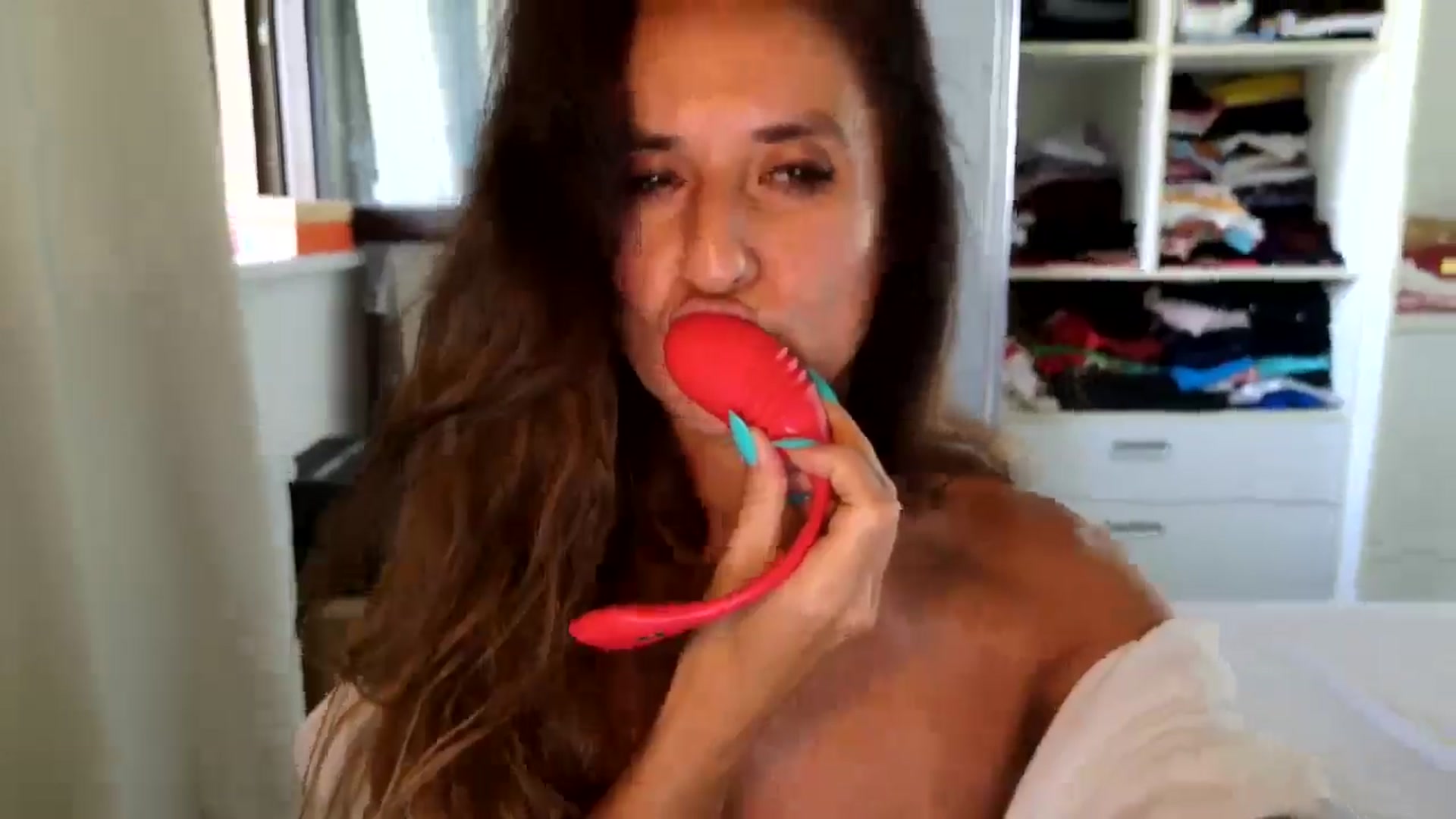 Gallery image thumbnail from DANIELLE's myfreecams stream on, 07/13/2025, 07:17 image 15 of 20