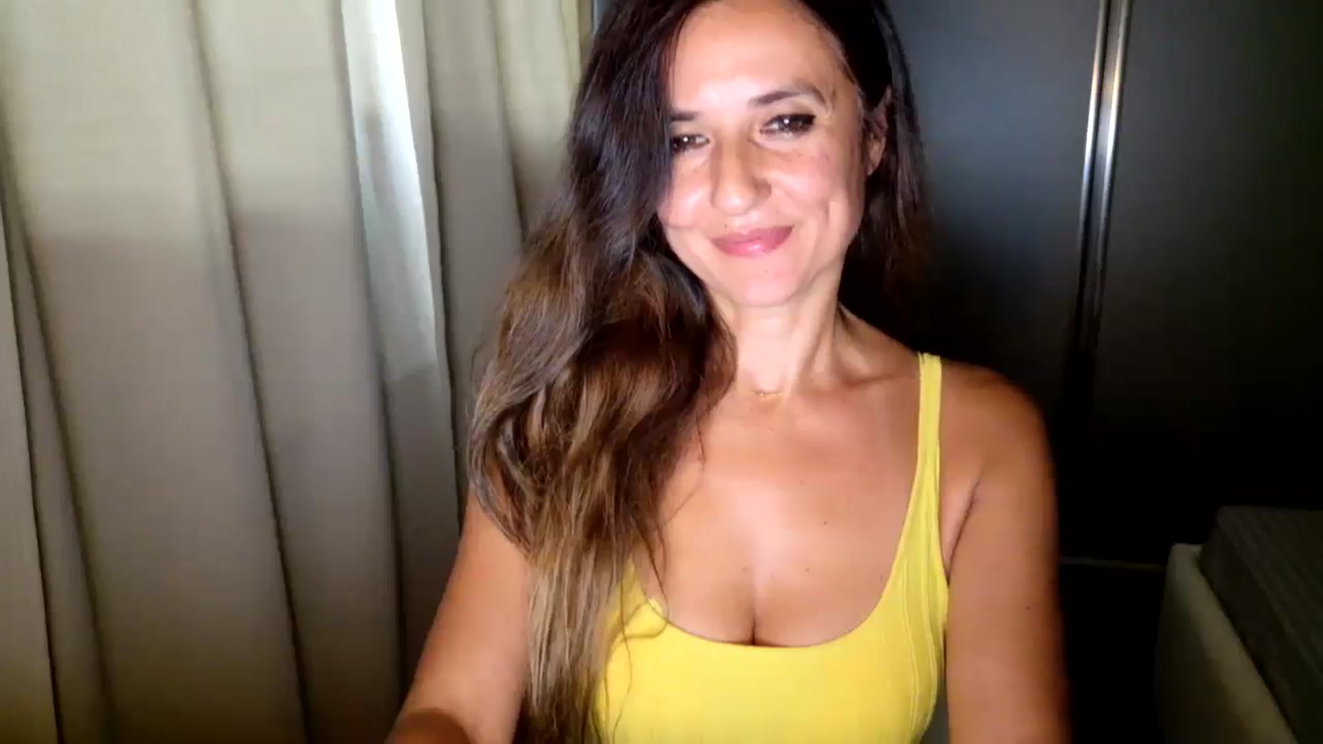 Gallery image thumbnail from DANIELLE's myfreecams stream on, 07/17/2025, 08:06 image 14 of 20