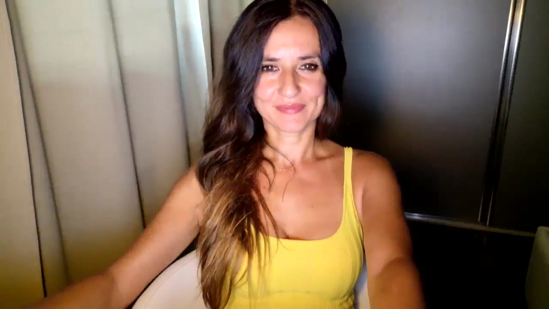 Gallery image thumbnail from DANIELLE's myfreecams stream on, 07/17/2025, 08:06 image 3 of 20