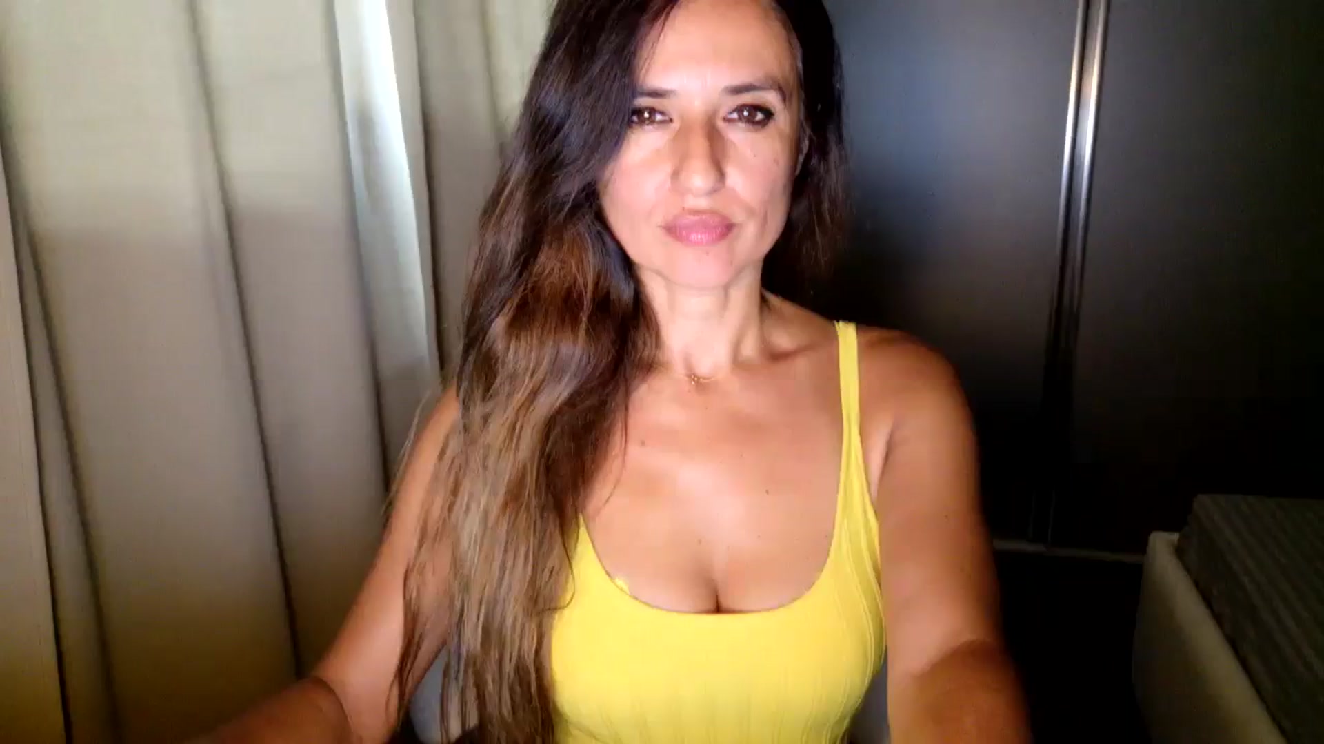 Gallery image thumbnail from DANIELLE's myfreecams stream on, 07/17/2025, 08:06 image 12 of 20