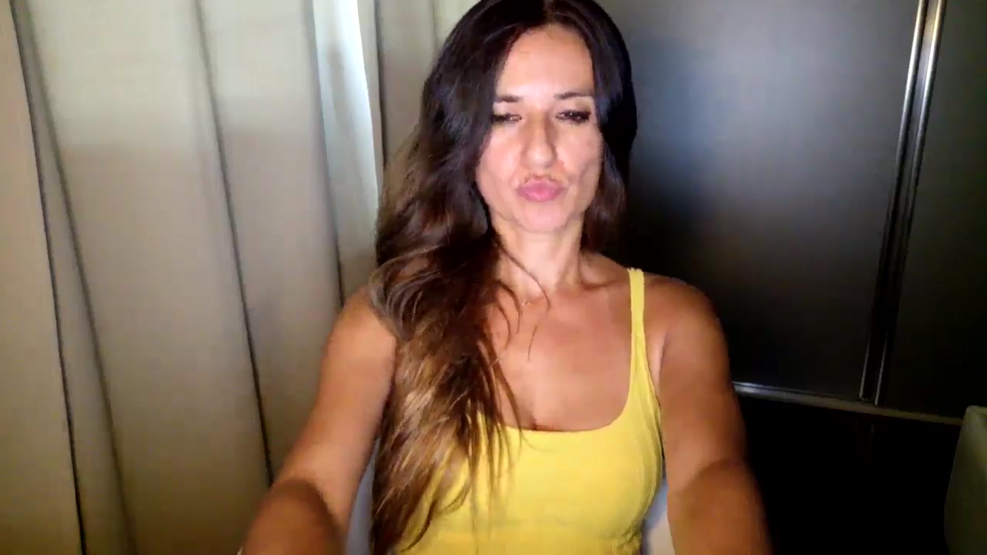 Gallery image thumbnail from DANIELLE's myfreecams stream on, 07/17/2025, 08:06 image 5 of 20