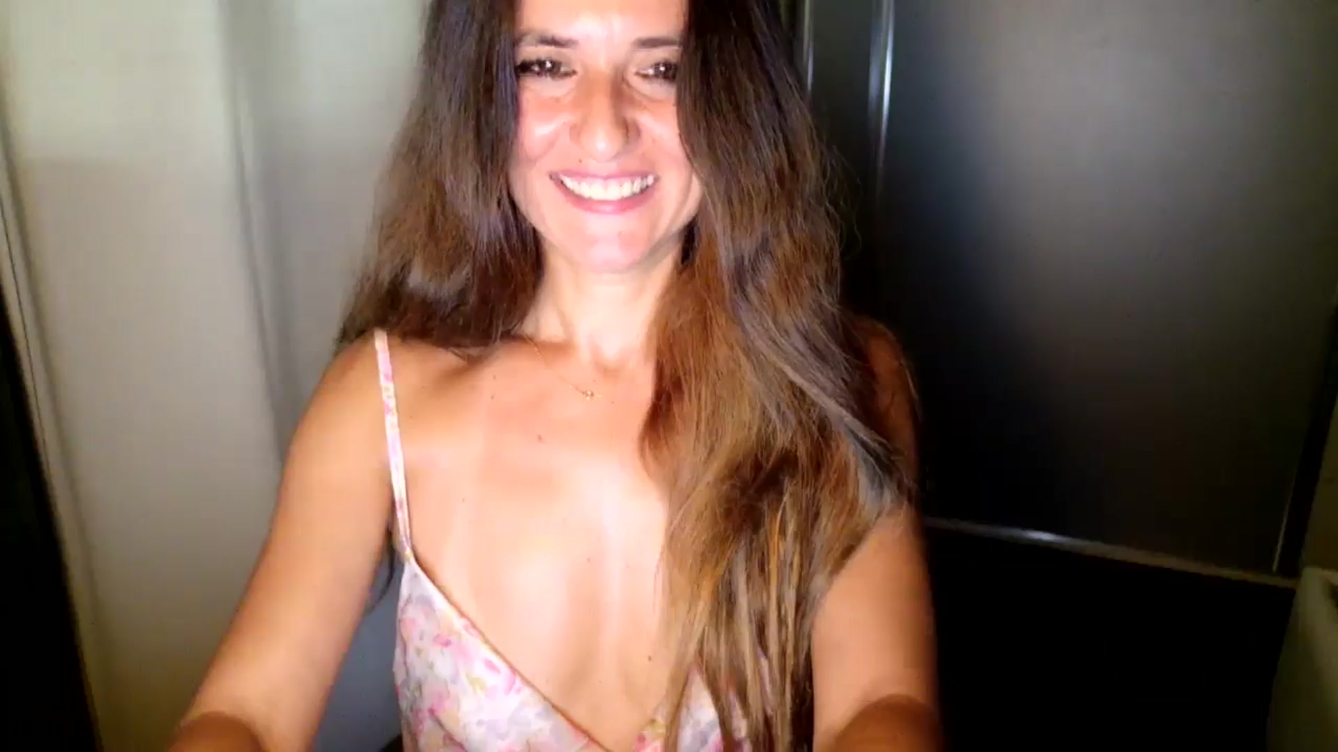 Gallery image thumbnail from DANIELLE's myfreecams stream on, 07/24/2025, 05:29 image 16 of 20