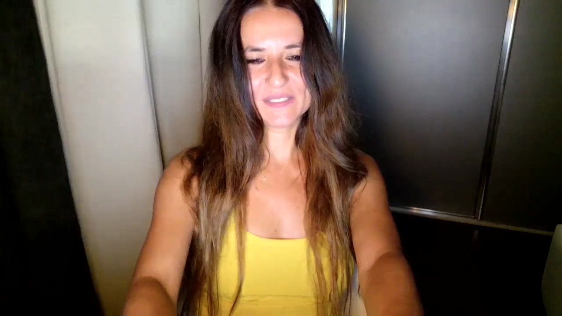 Gallery image thumbnail from DANIELLE's myfreecams stream on, 07/25/2025, 05:34 image 8 of 20