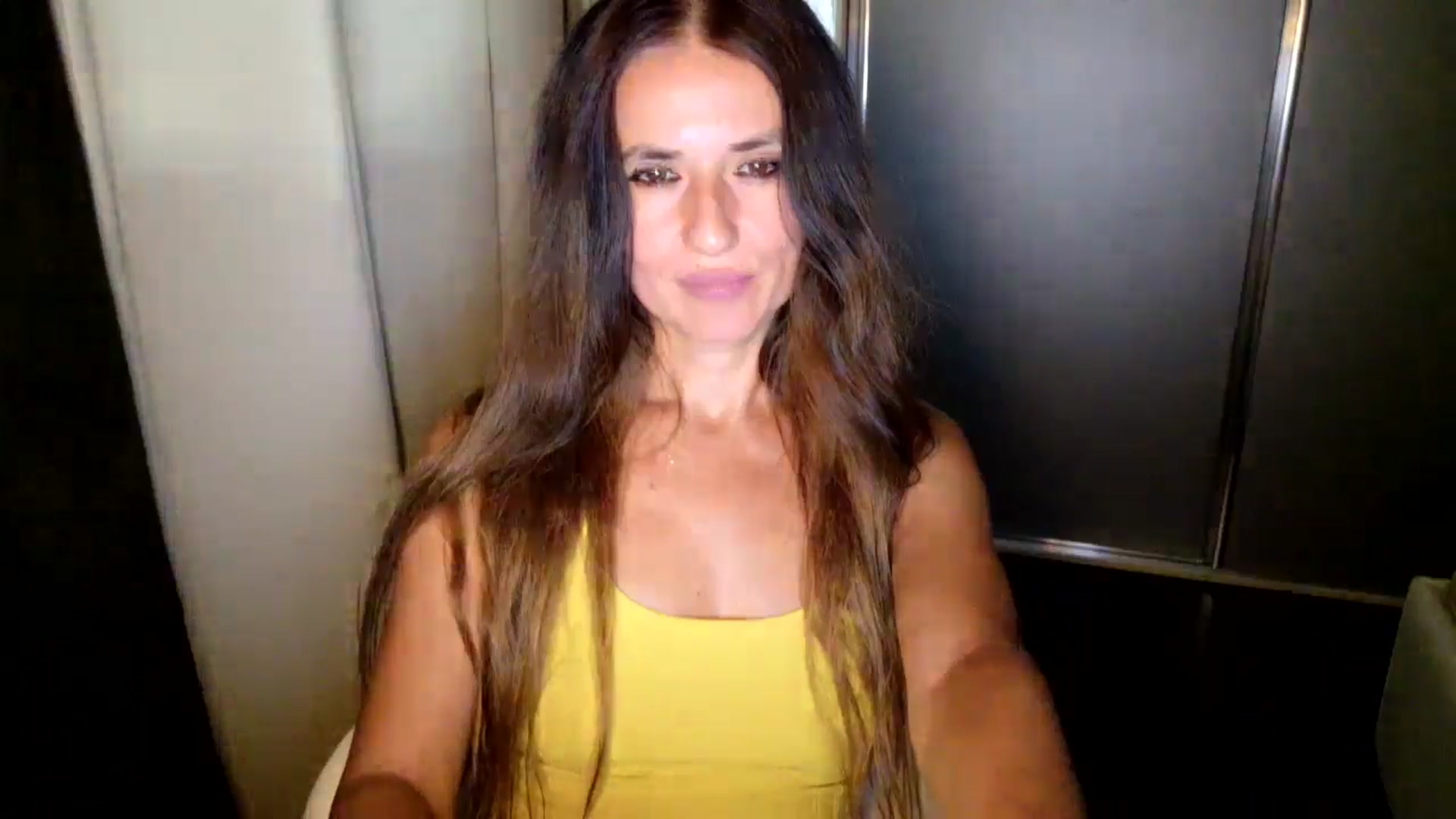 Gallery image thumbnail from DANIELLE's myfreecams stream on, 07/25/2025, 05:34 image 2 of 20