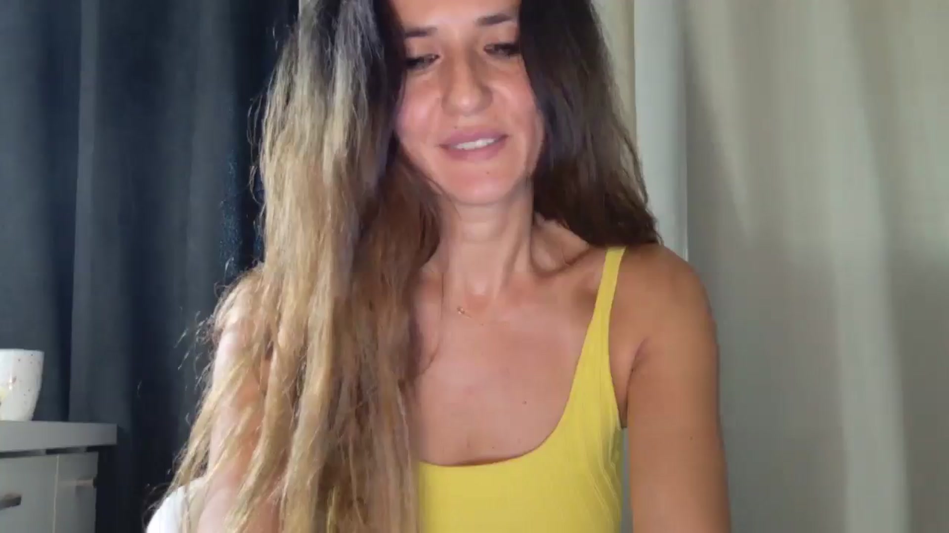 Gallery image thumbnail from DANIELLE's myfreecams stream on, 07/25/2025, 06:30 image 3 of 20