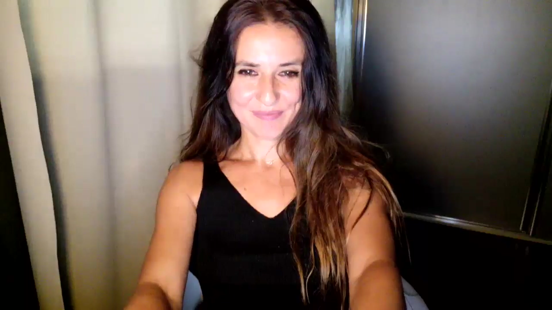 Gallery image thumbnail from DANIELLE's myfreecams stream on, 07/31/2025, 05:43 image 11 of 20