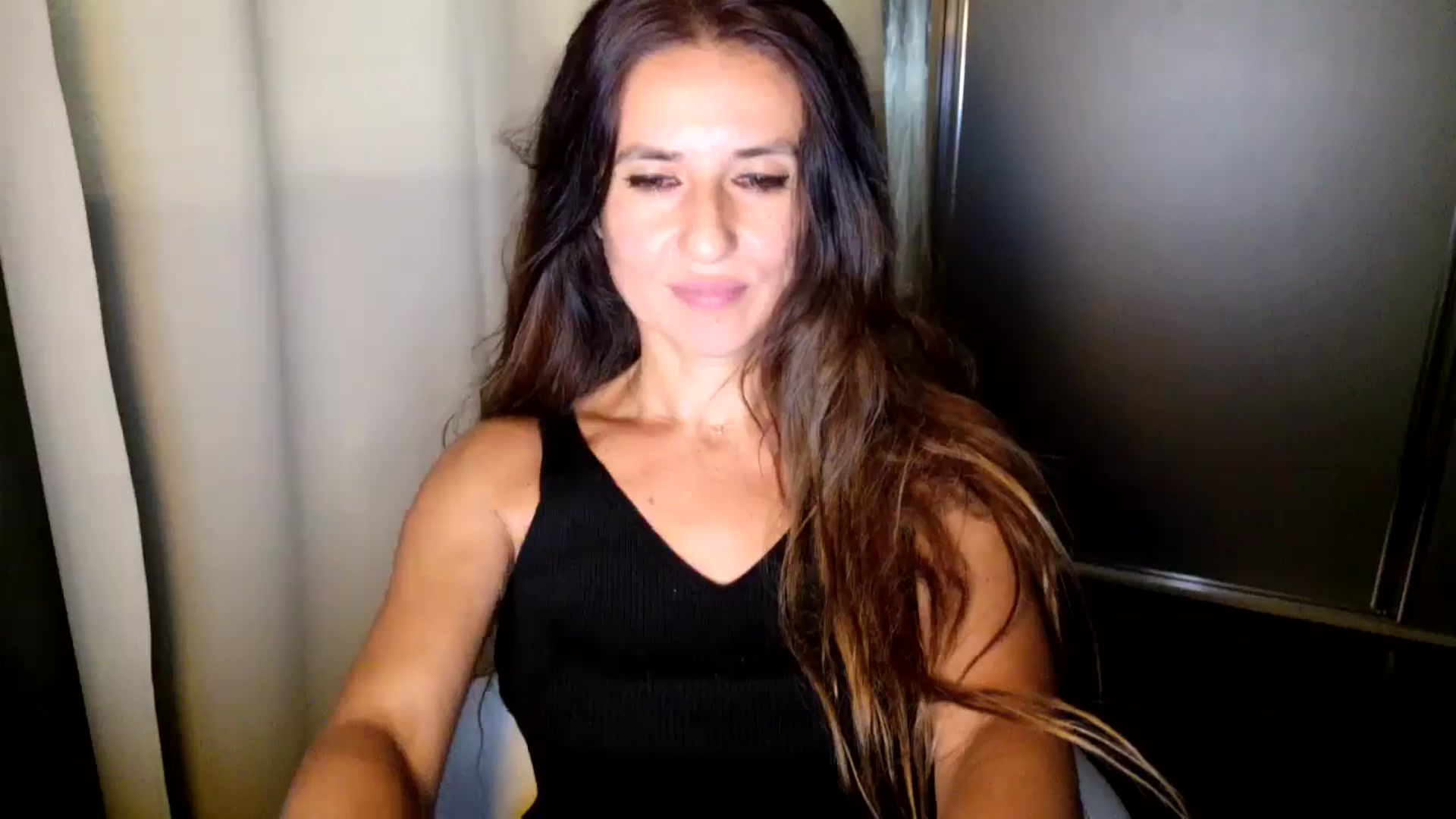 Gallery image thumbnail from DANIELLE's myfreecams stream on, 07/31/2025, 05:43 image 7 of 20