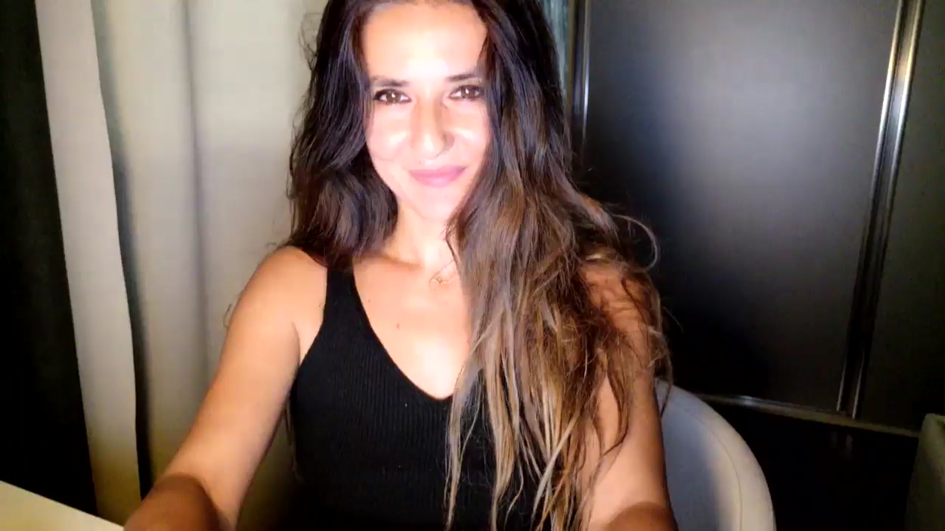 Gallery image thumbnail from DANIELLE's myfreecams stream on, 07/31/2025, 05:43 image 2 of 20