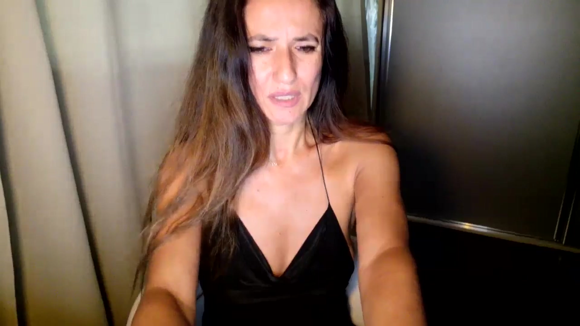 Gallery image thumbnail from DANIELLE's myfreecams stream on, 08/07/2025, 05:14 image 15 of 20