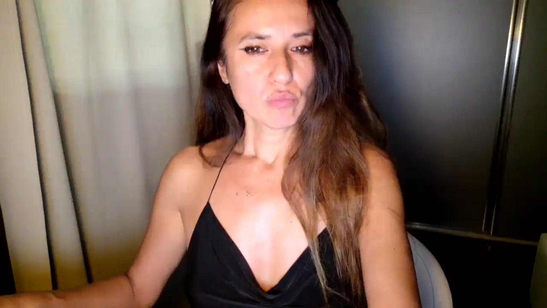 Gallery image thumbnail from DANIELLE's myfreecams stream on, 08/07/2025, 08:18 image 5 of 20