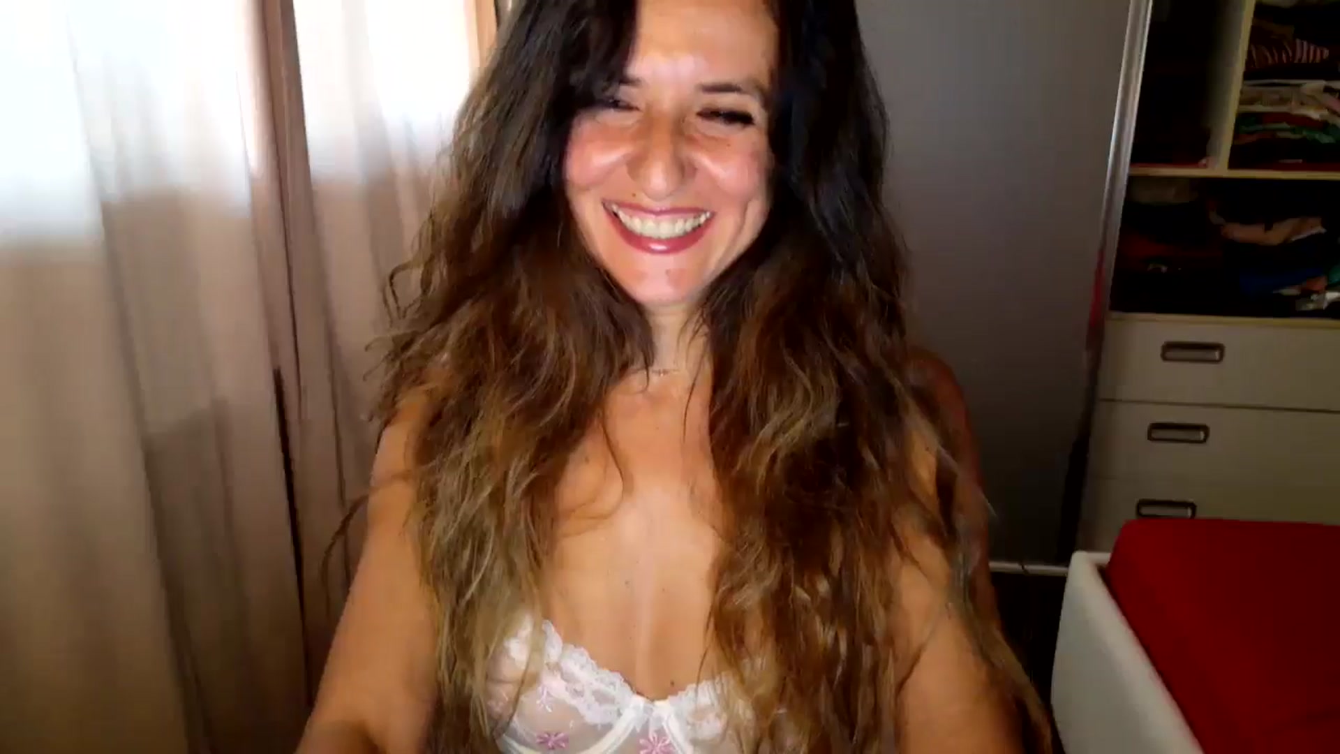 Gallery image thumbnail from DANIELLE's myfreecams stream on, 08/20/2025, 05:19 image 16 of 20
