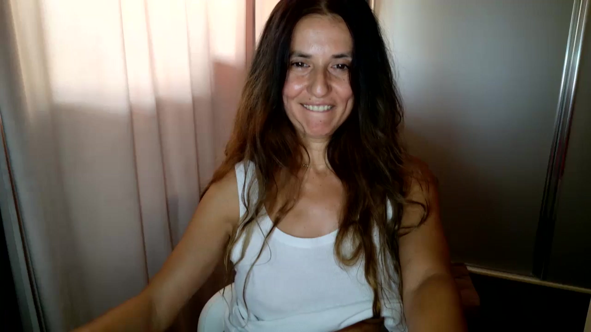 Gallery image thumbnail from DANIELLE's myfreecams stream on, 08/22/2025, 06:09 image 16 of 20