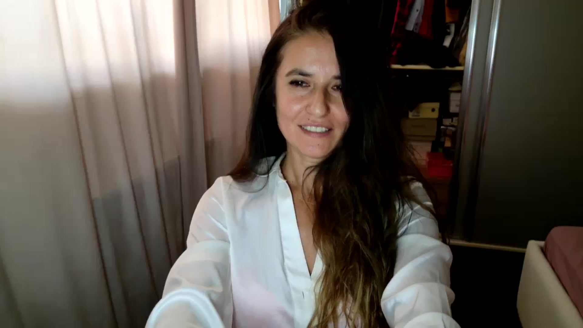 Gallery image thumbnail from DANIELLE's myfreecams stream on, 08/28/2025, 09:17 image 5 of 20