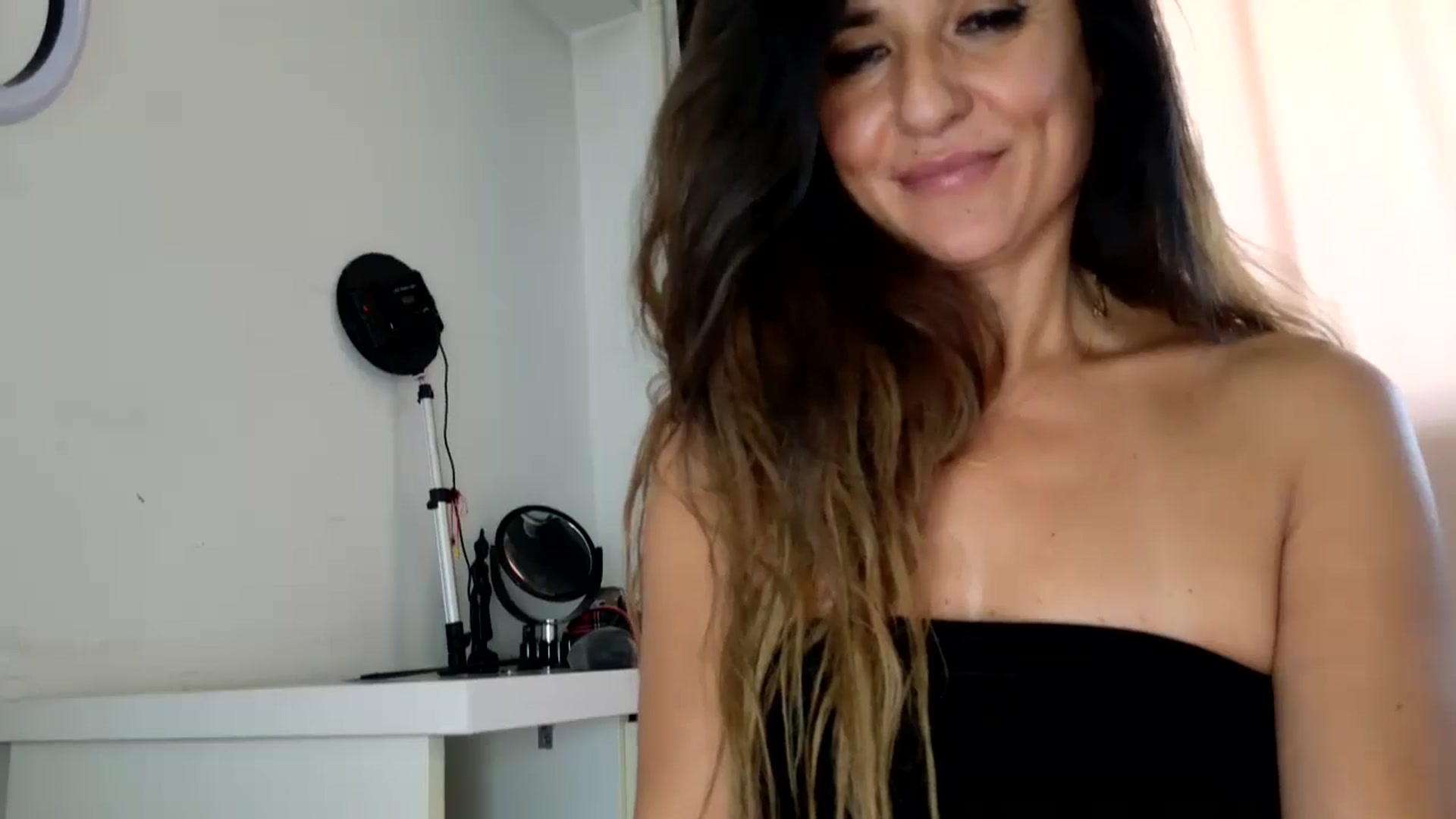Gallery image thumbnail from DANIELLE's myfreecams stream on, 08/29/2025, 11:06 image 12 of 20